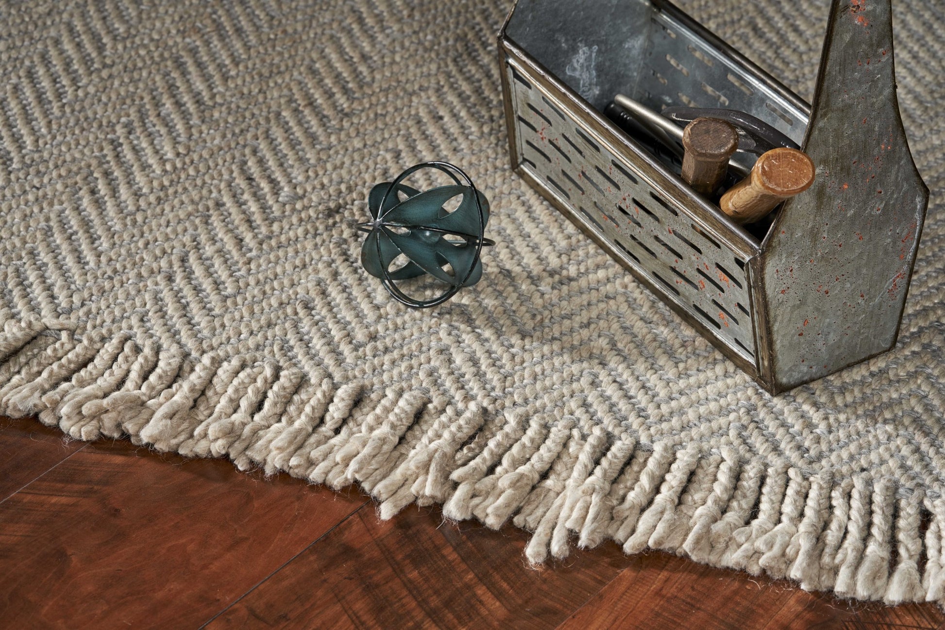 8' X 10' Beige And Gray Wool Chevron Hand Woven Area Rug With Fringe-Area Rugs-DECOROLALA