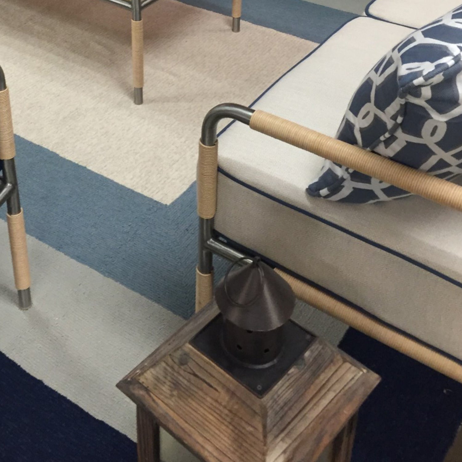 8' X 11' Black And Gray Geometric Hand Hooked Area Rug-Area Rugs-DECOROLALA