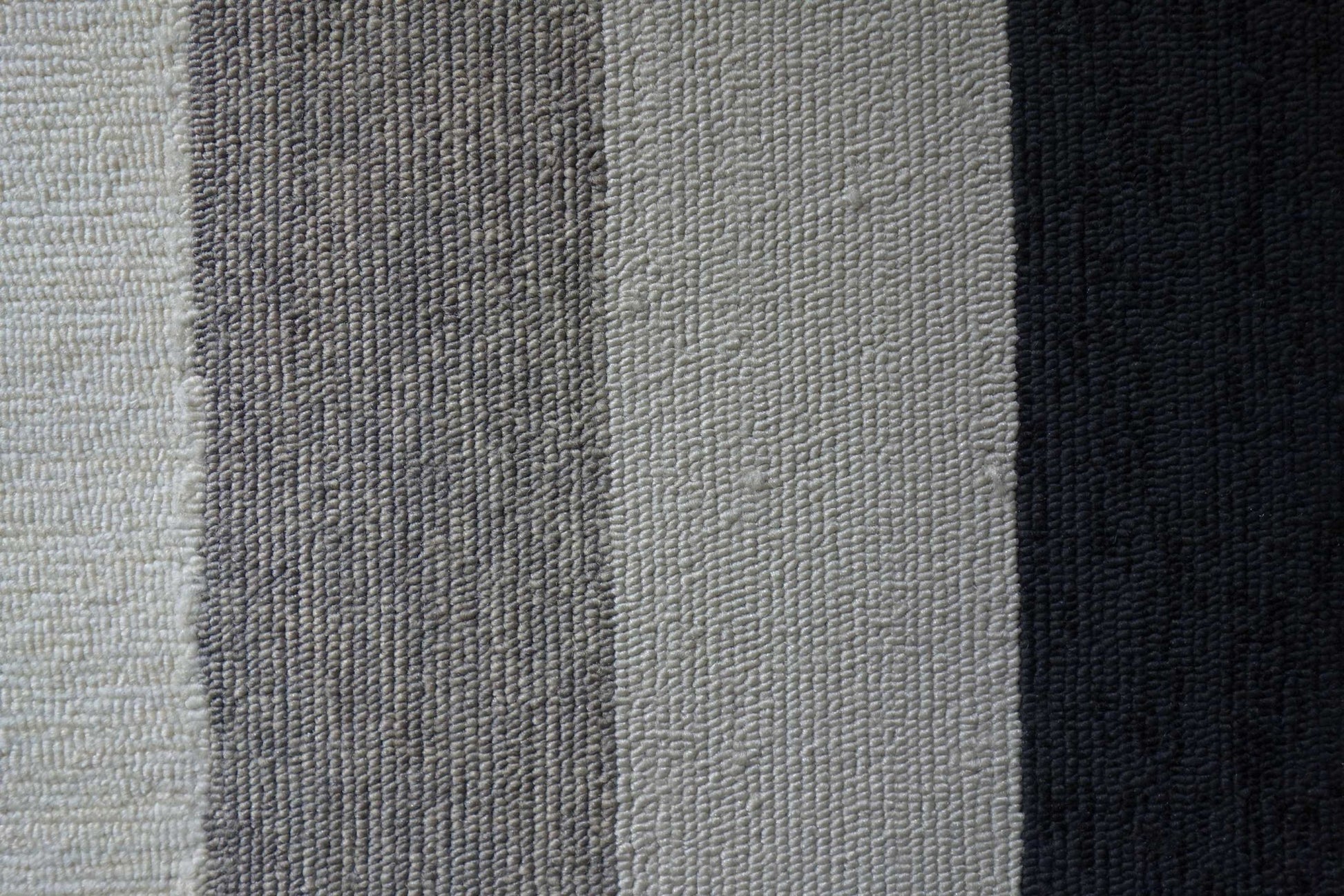 8' X 11' Black And Gray Geometric Hand Hooked Area Rug-Area Rugs-DECOROLALA