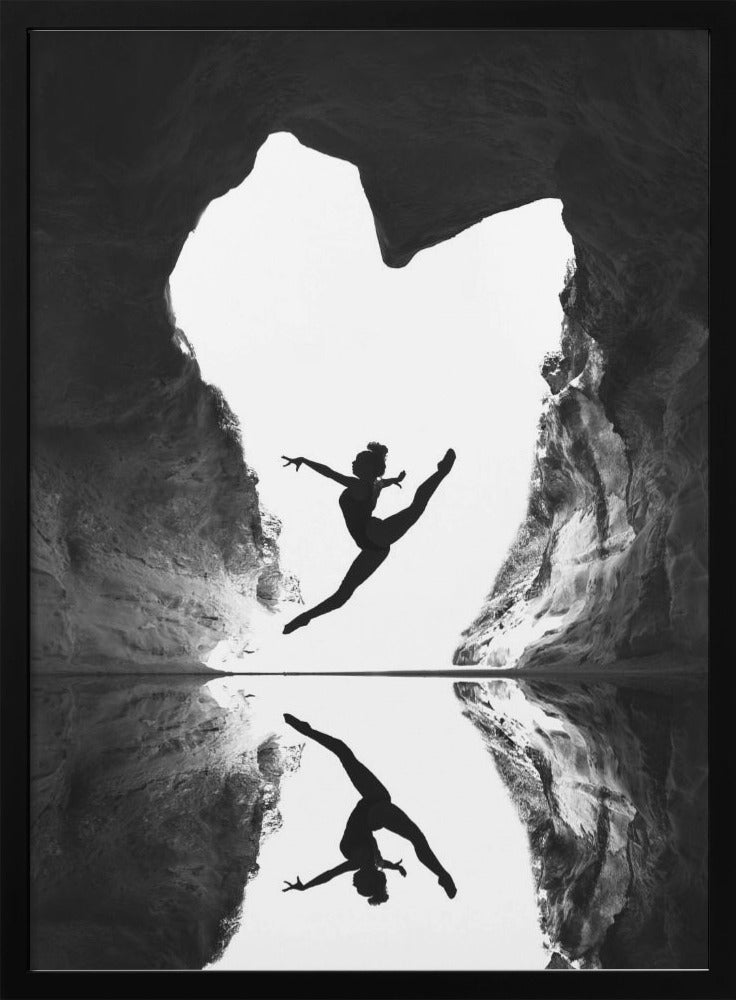 A Beating Heart Canvas Print by Eyal Amer-canvas-DECOROLALA