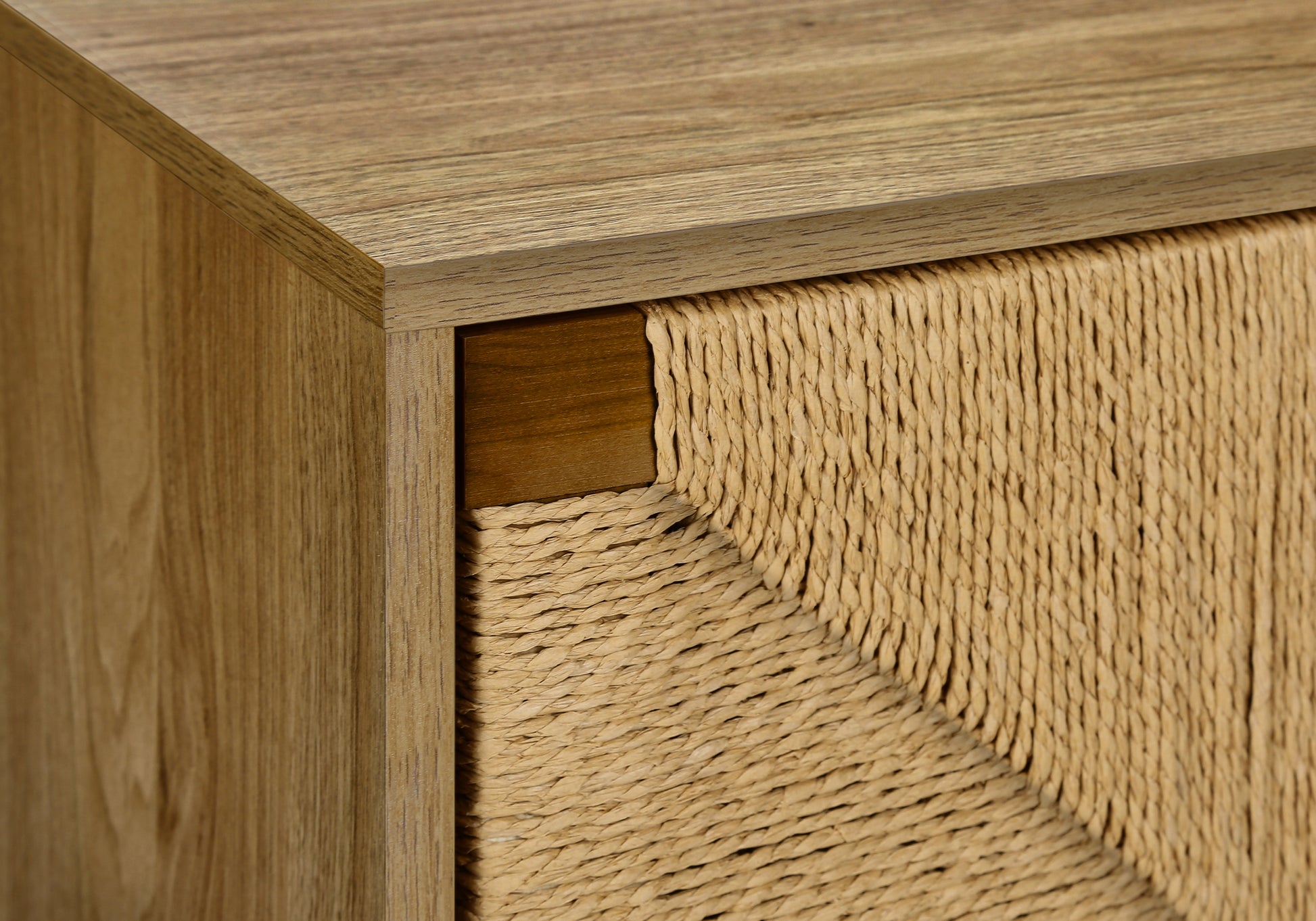 ACCENT TABLE - 23"H / LIGHT WALNUT / SEAGRASS END TABLE-Accent Table-DECOROLALA