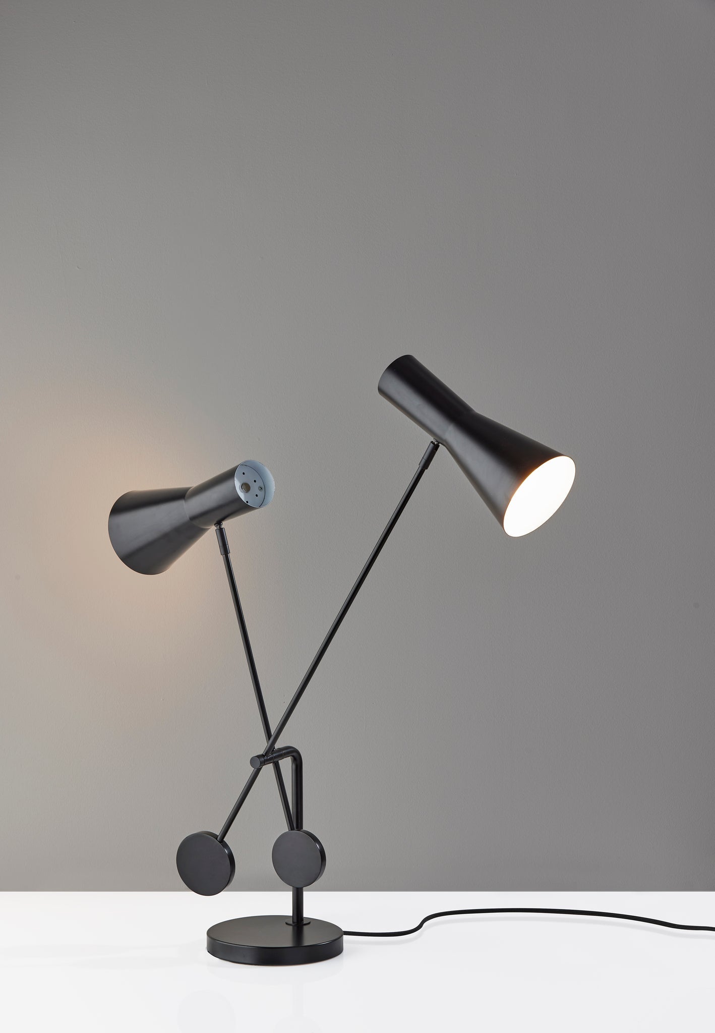 ADS360 Bond Desk Lamp with USB Port-Lighting-DECOROLALA