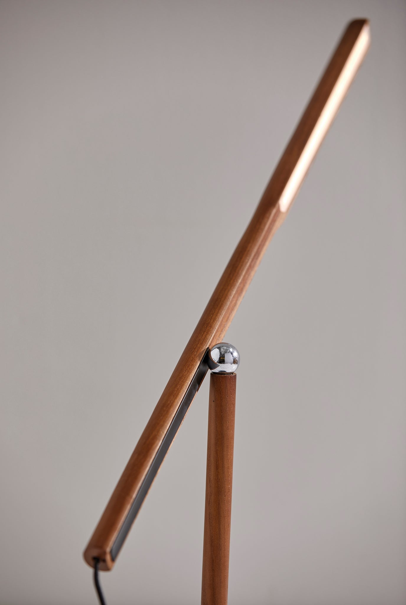ADS360 Gravity LED Desk Lamp - Black-Lighting-DECOROLALA