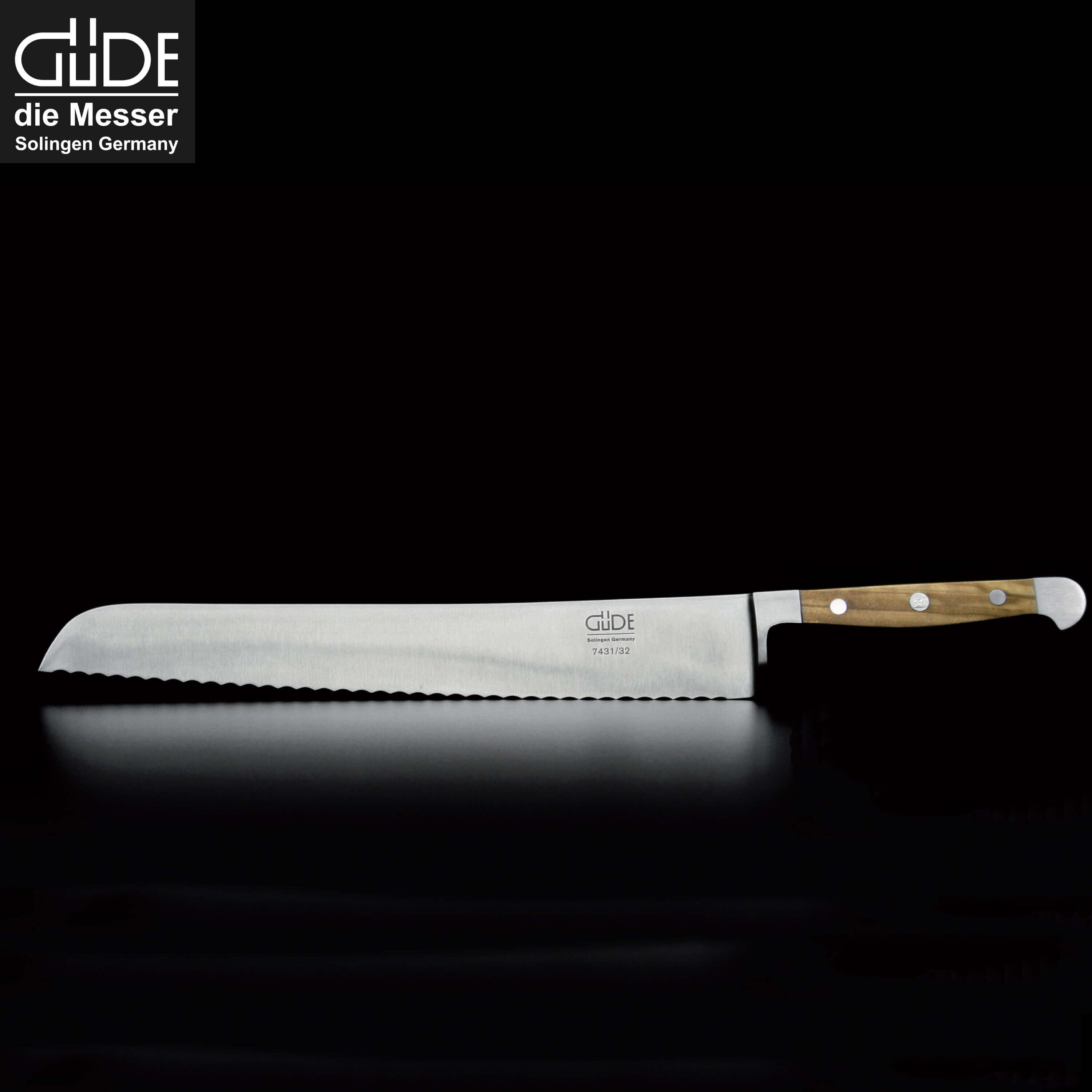 ALPHA OLIVE | Bread Knife Franz Dude 12.5 " Right hand version | Forged steel / Olive Wood Handle-Bred Knife-DECOROLALA