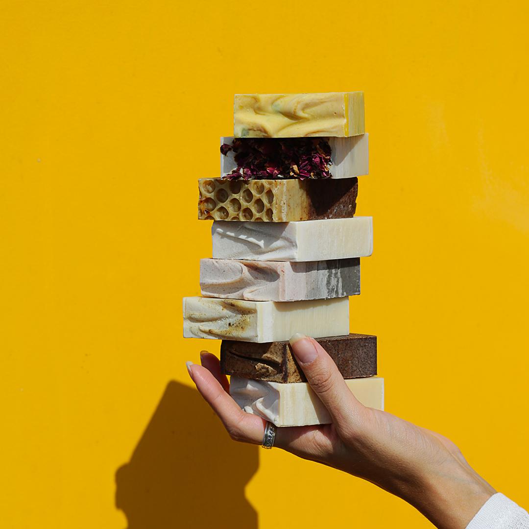 ARTISAN HAND MADE SCENTED ALOE VERA SOAP-Artisanal Soap-DECOROLALA