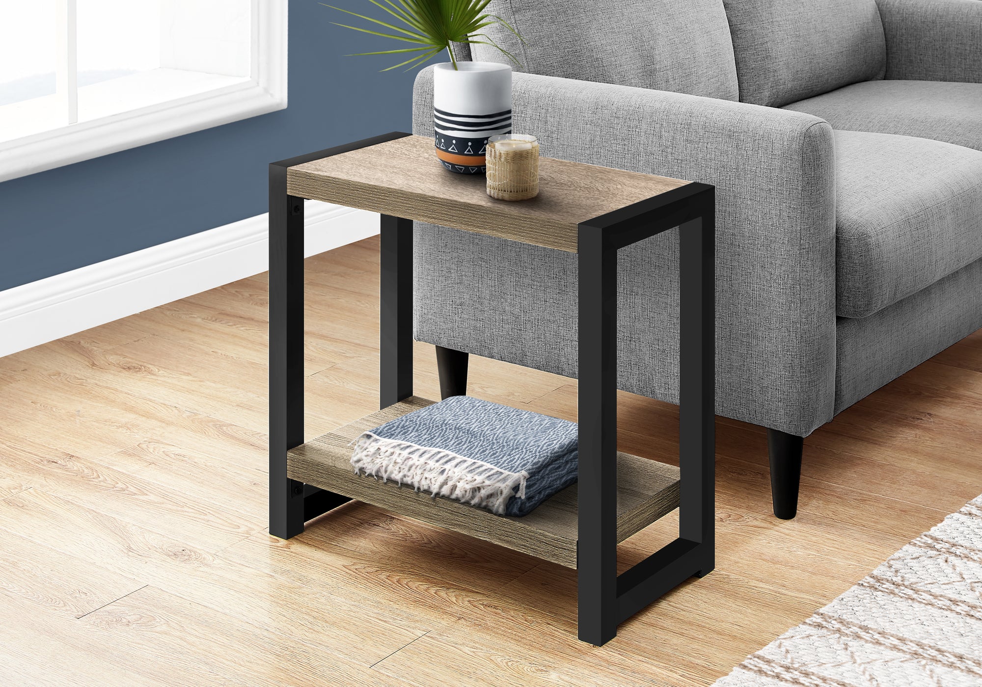 Accent Table 22"H Black Metal 2-Tier-Accent Table-DECOROLALA