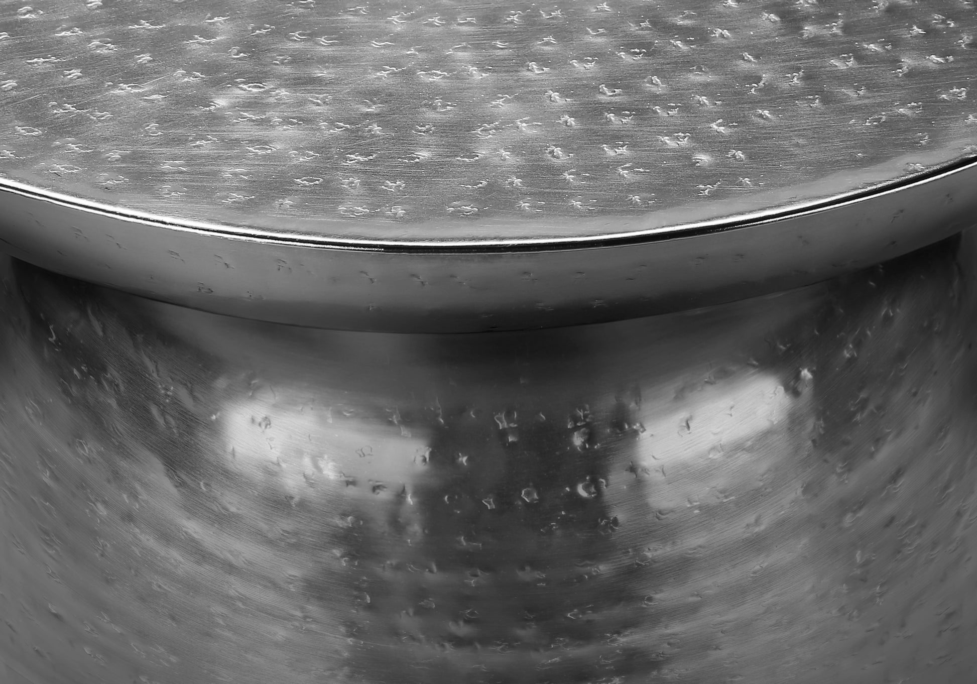 Accent Table - 22"H / Gold Iron Metal Drum End-Accent Table-DECOROLALA