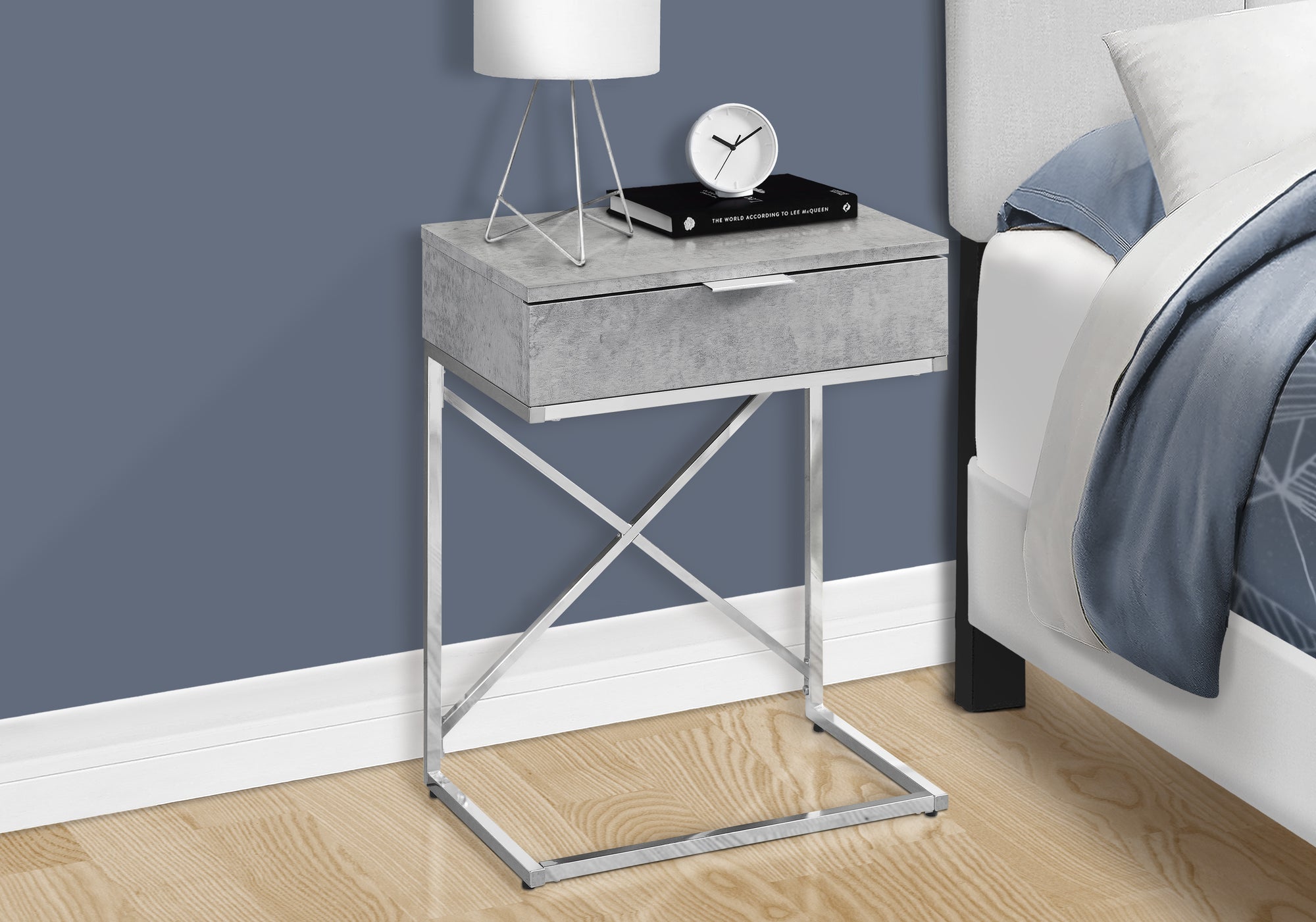 Accent Table - 24"H / Glossy White / Chrome Metal-Accent Table-DECOROLALA