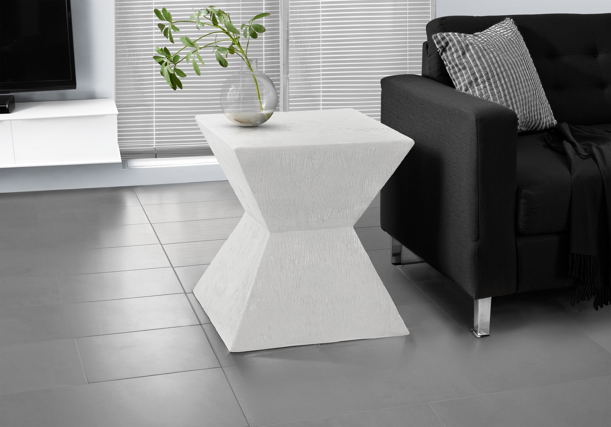 Accent Table 25"H Grey Indoor/Outdoor Magnesium Oxide-Accent Table-DECOROLALA