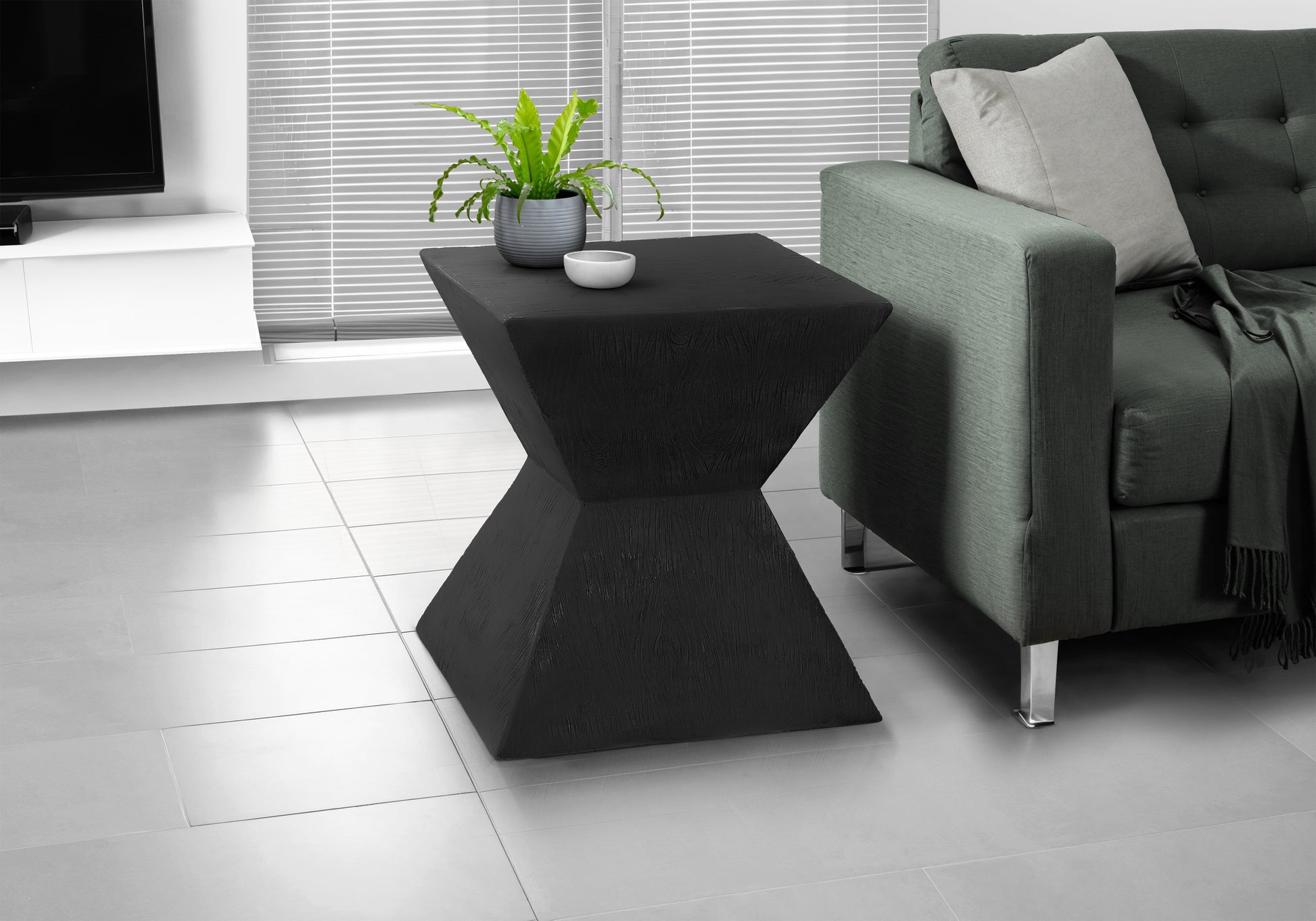 Accent Table 25"H Grey Indoor/Outdoor Magnesium Oxide-Accent Table-DECOROLALA