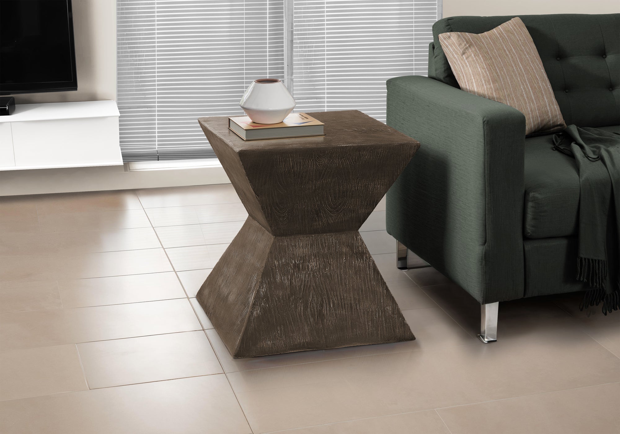 Accent Table 25"H Grey Indoor/Outdoor Magnesium Oxide-Accent Table-DECOROLALA