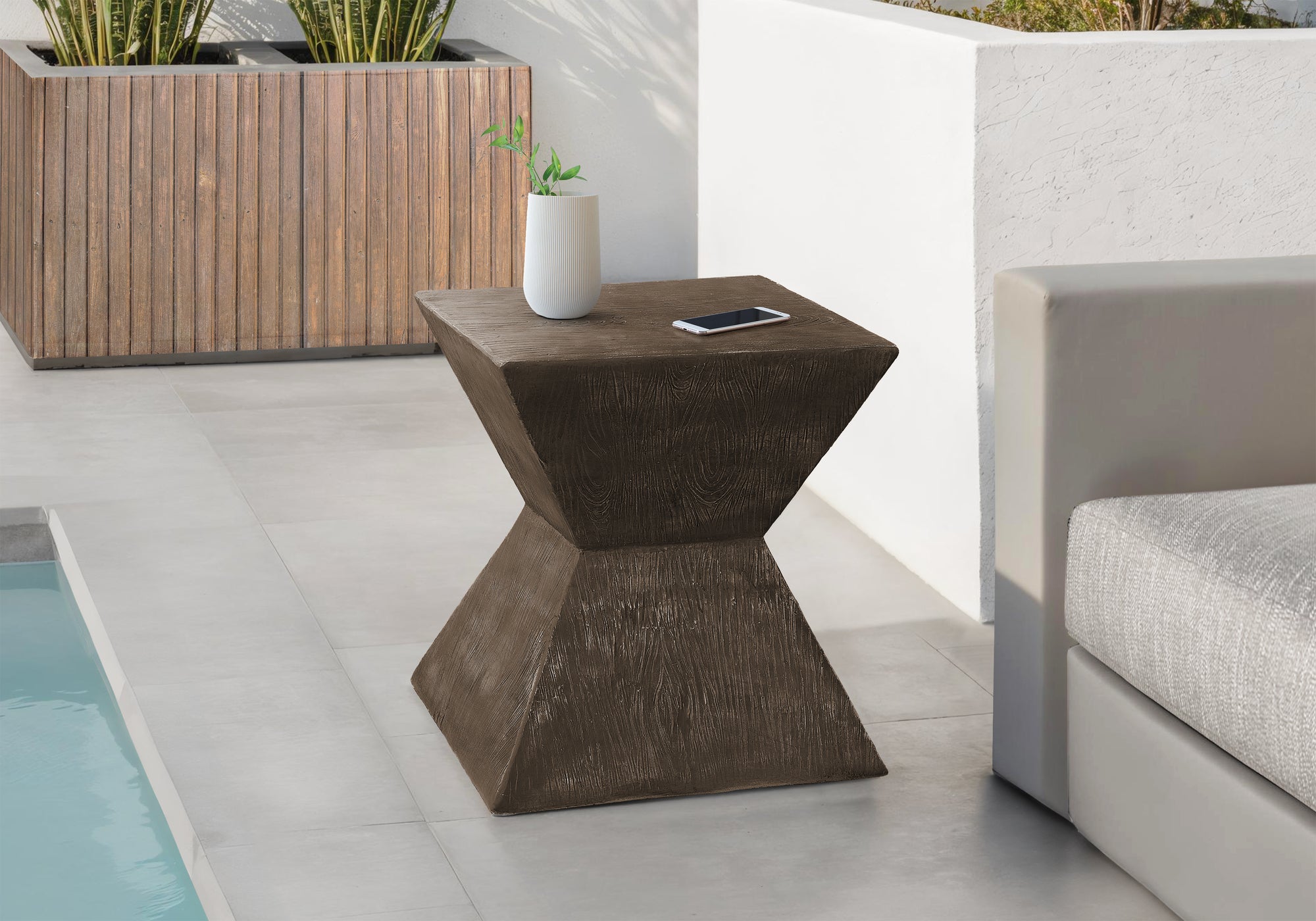 Accent Table 25"H Grey Indoor/Outdoor Magnesium Oxide-Accent Table-DECOROLALA