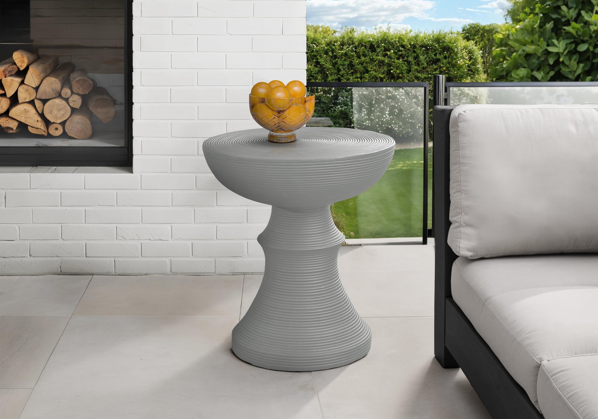 Accent Table 25"H Grey Round Indoor/Outdoor-Accent Table-DECOROLALA