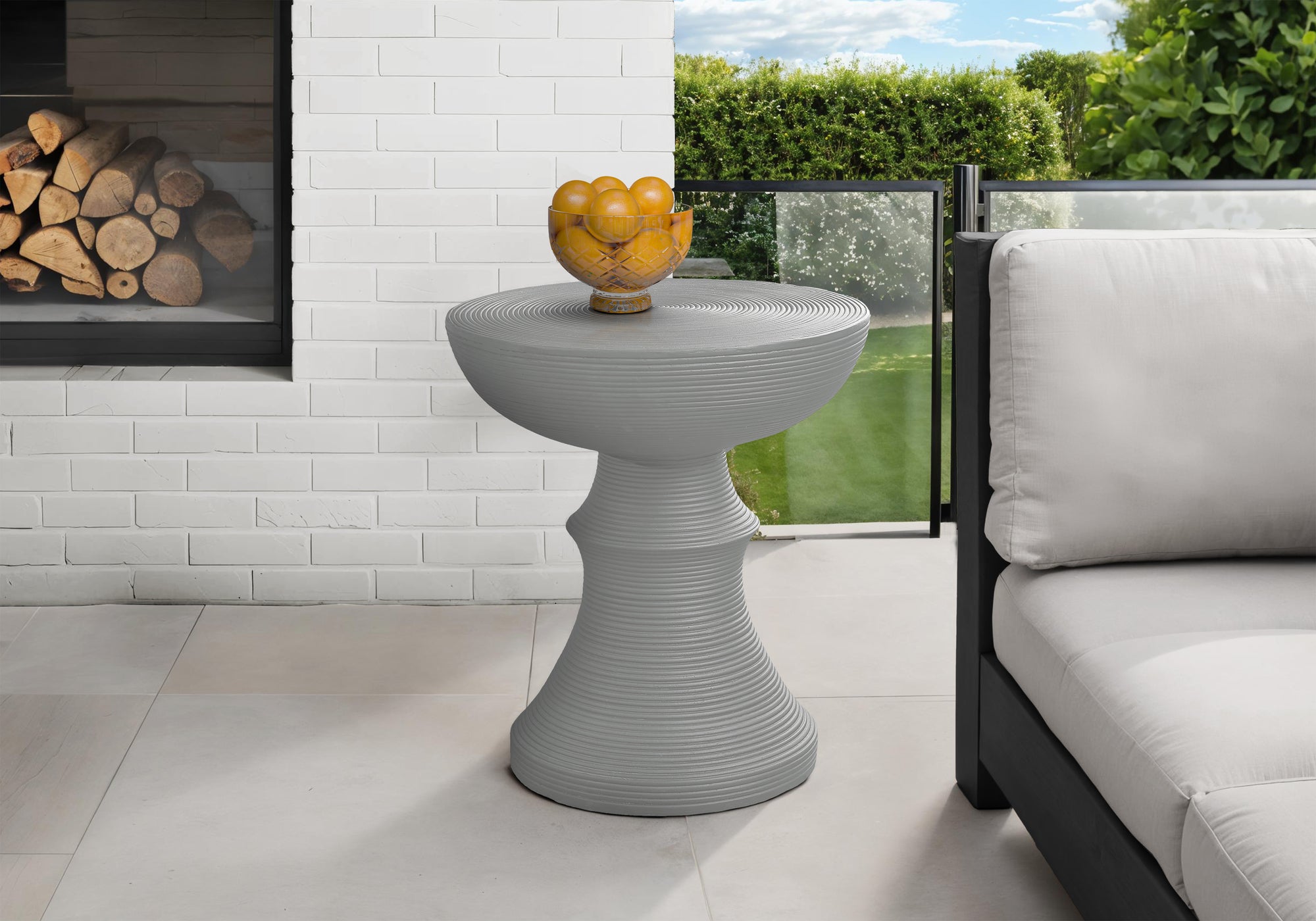 Accent Table 25"H Grey Round Indoor/Outdoor-Accent Table-DECOROLALA