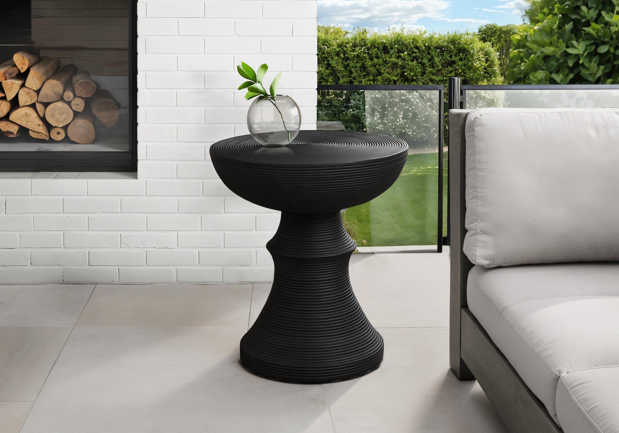 Accent Table 25"H Grey Round Indoor/Outdoor-Accent Table-DECOROLALA