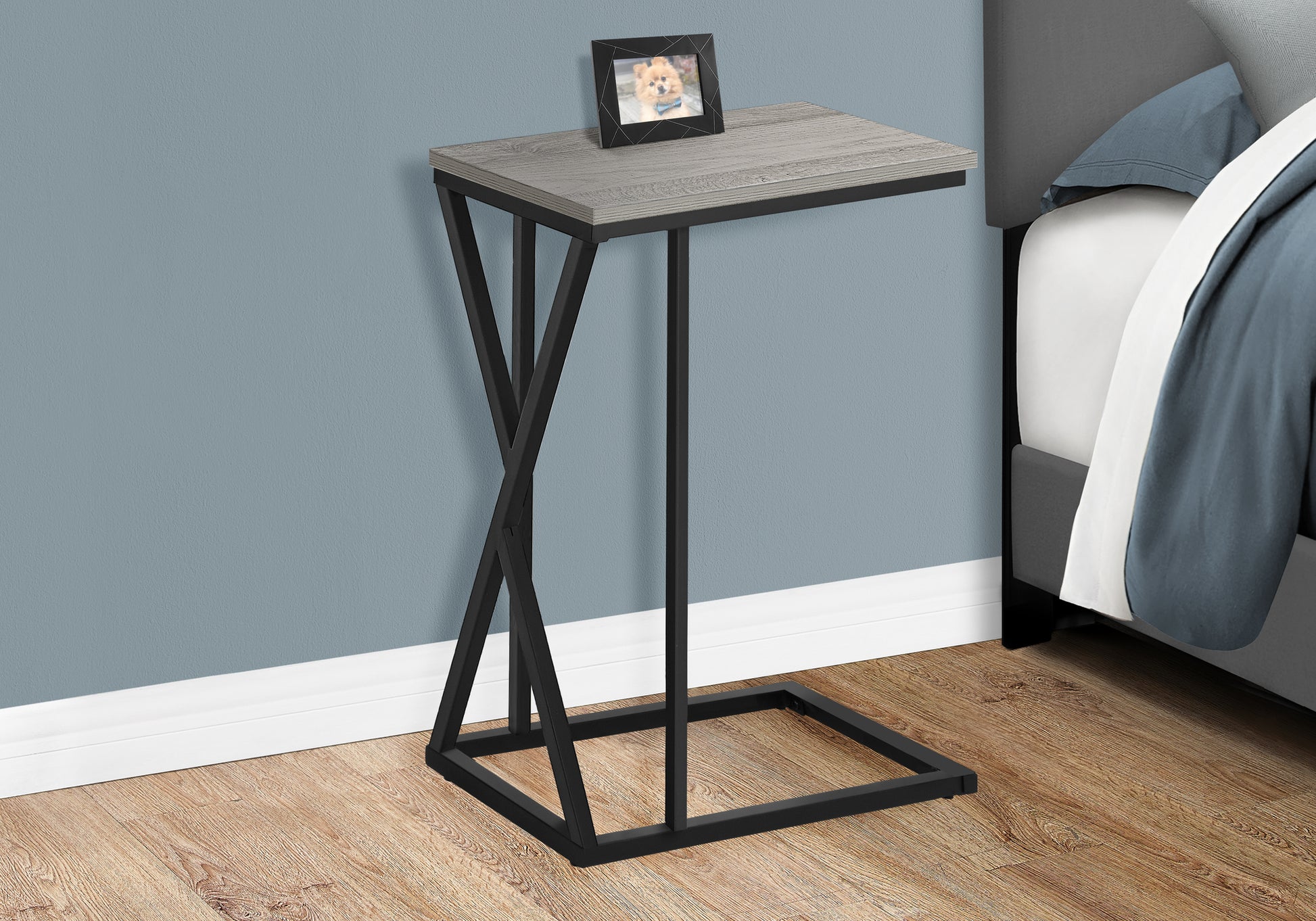 Accent Table C-Shaped 25"H Black Metal-Nesting Table-DECOROLALA