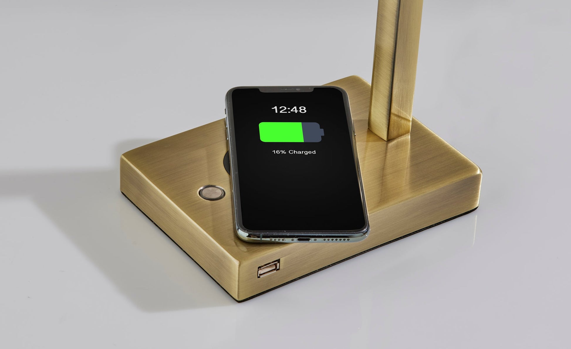 Aidan AdessoCharge LED Wireless Charging Desk Lamp-Lighting-DECOROLALA