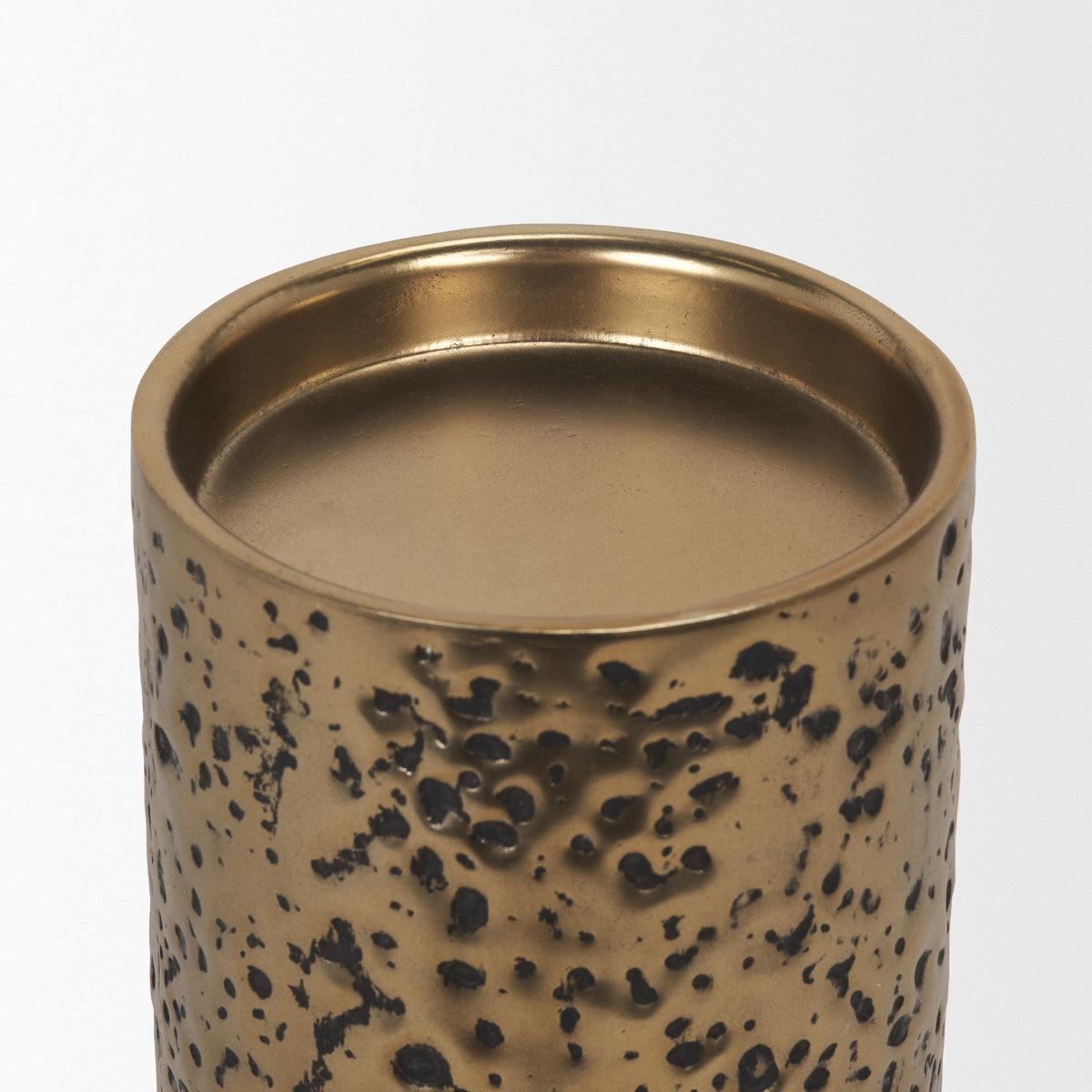 Akira Small Hammered Gold Metal Pillar Candle Holder-Table Candle Holders-DECOROLALA