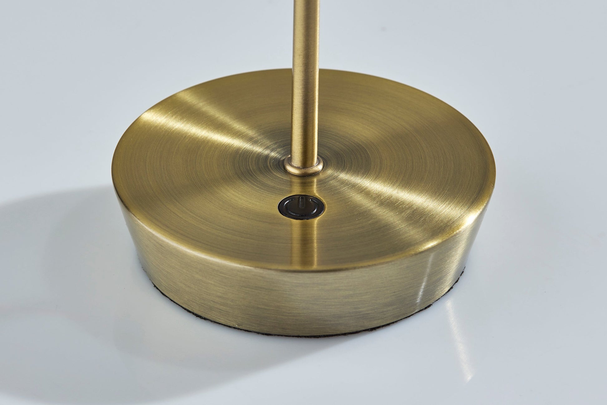 Ako LED Cordless Table Lamp- Antique Brass-Lighting-DECOROLALA