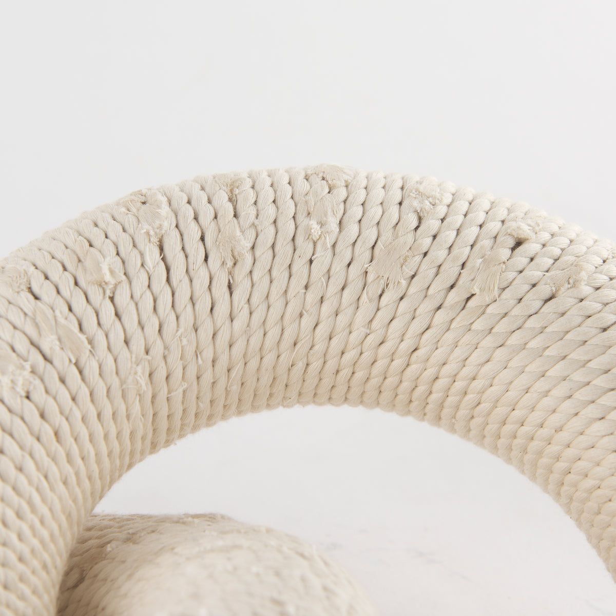 Alize Solid Wood Circular Chain Link Decorative Object-Objects-DECOROLALA