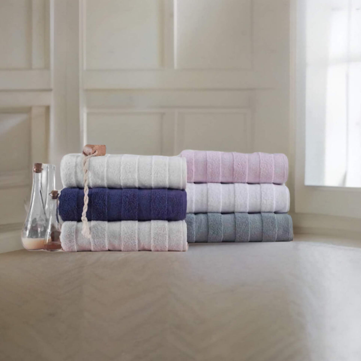 Apogee Collection Luxury Towels-Bathroom Accessories-DECOROLALA
