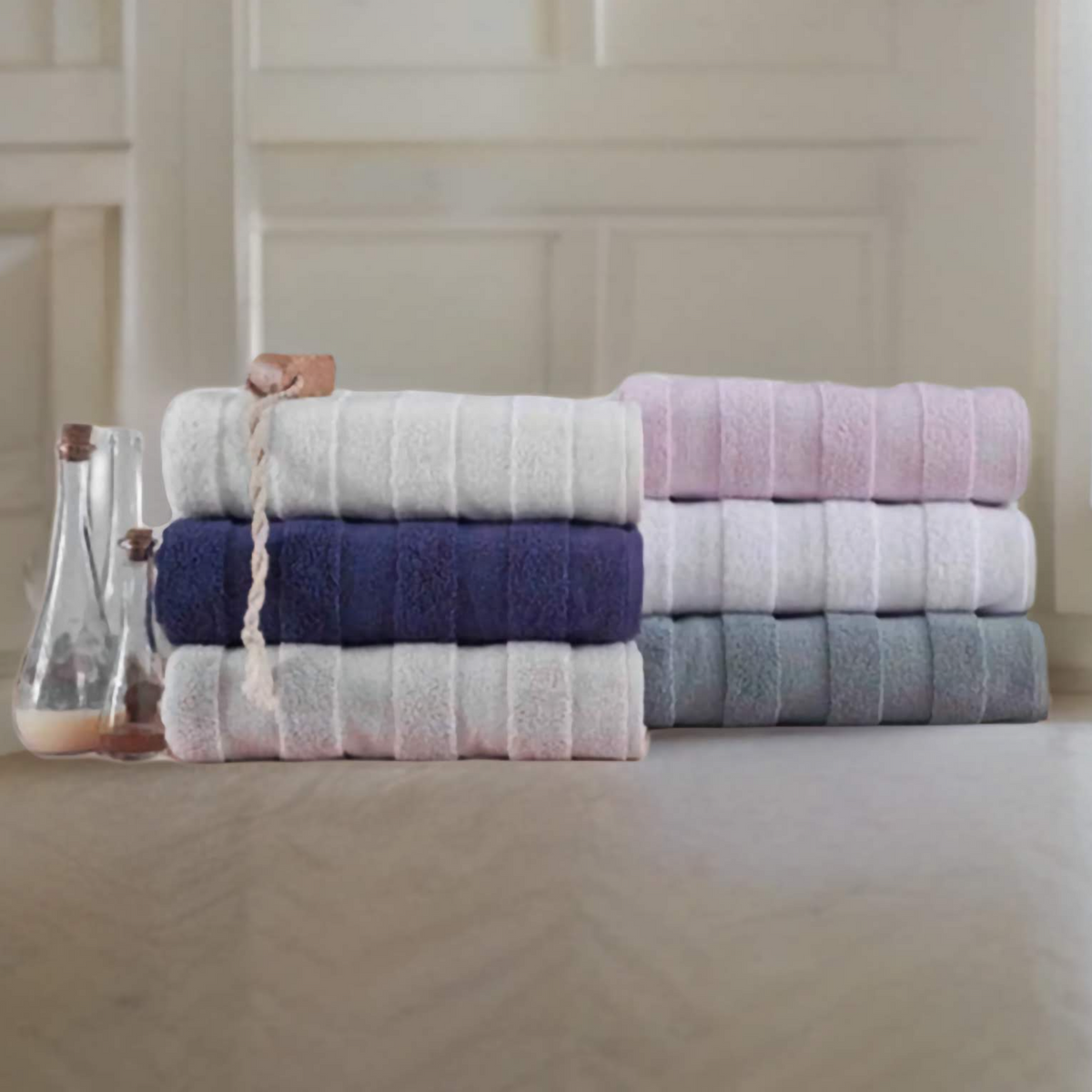 Apogee Collection Luxury Towels-Bathroom Accessories-DECOROLALA