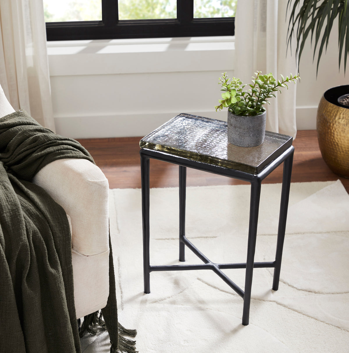 Aria Indoor Cast Aluminum Side Table, Black-End Tables-DECOROLALA