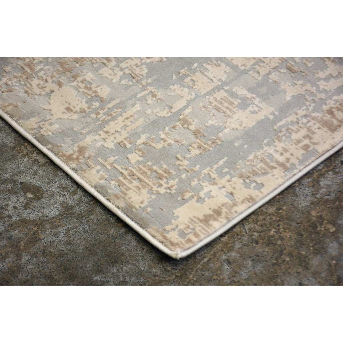 Ariella Indoor Rug-Rugs-DECOROLALA