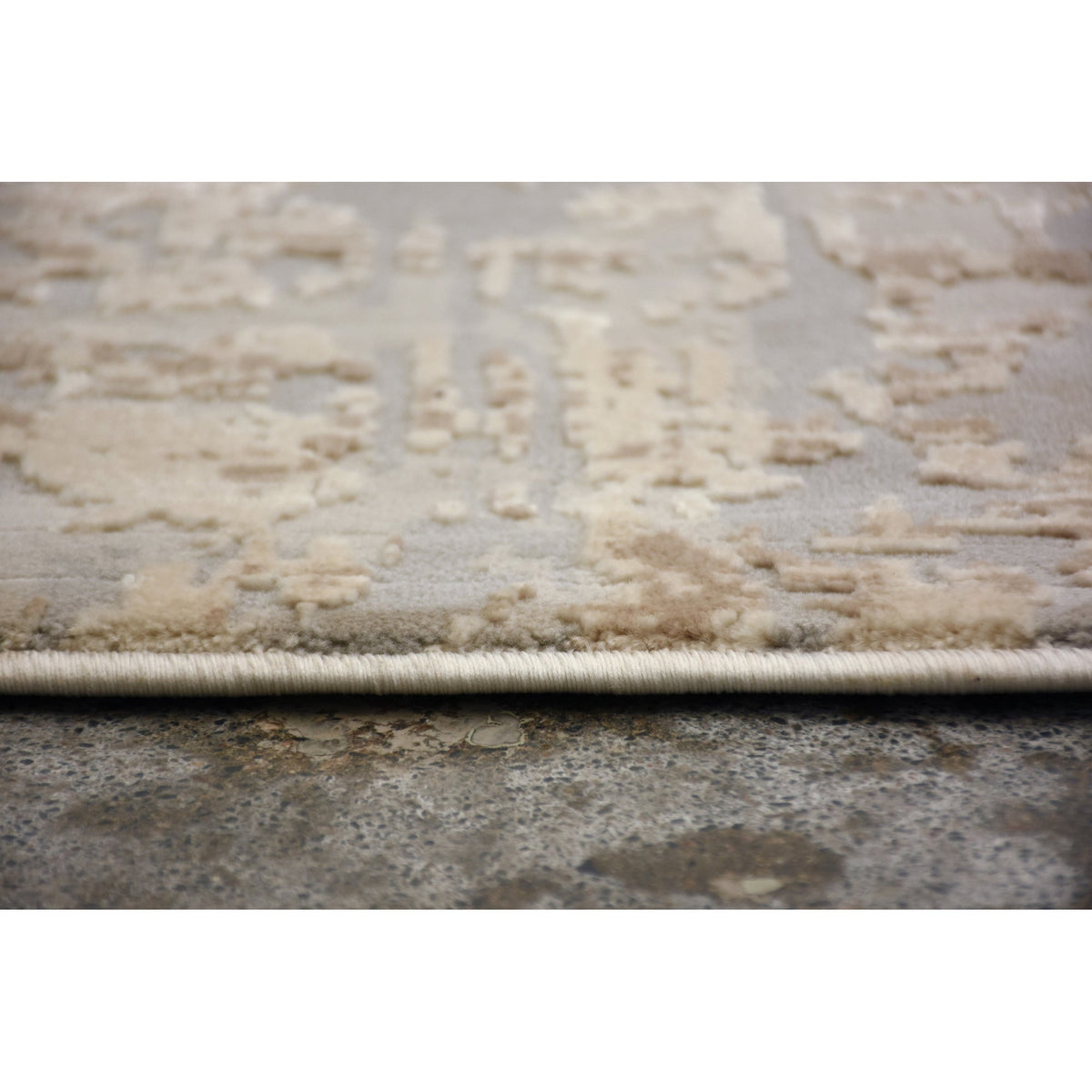 Ariella Indoor Rug-Rugs-DECOROLALA