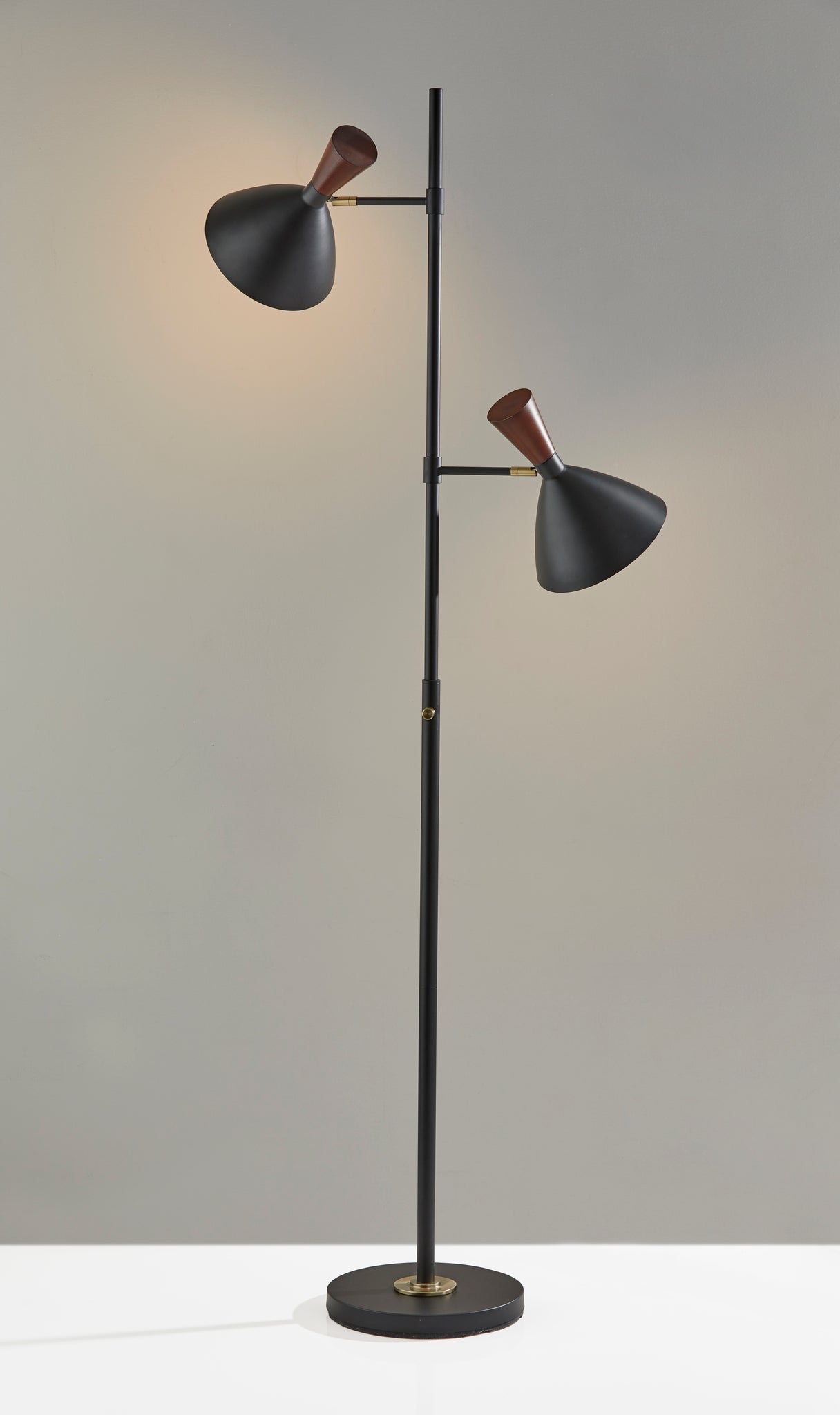 Arlo Tree Lamp-Lighting-DECOROLALA