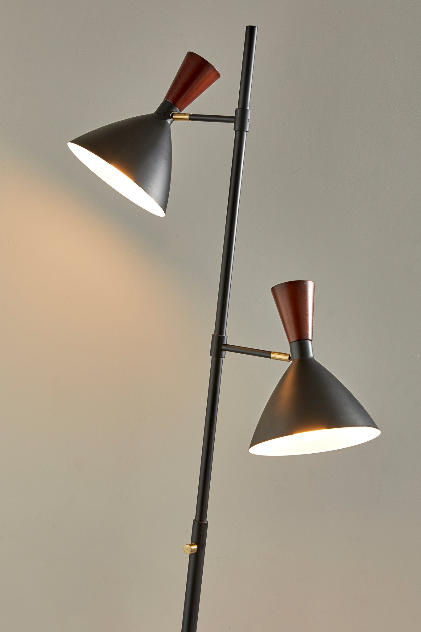 Arlo Tree Lamp-Lighting-DECOROLALA