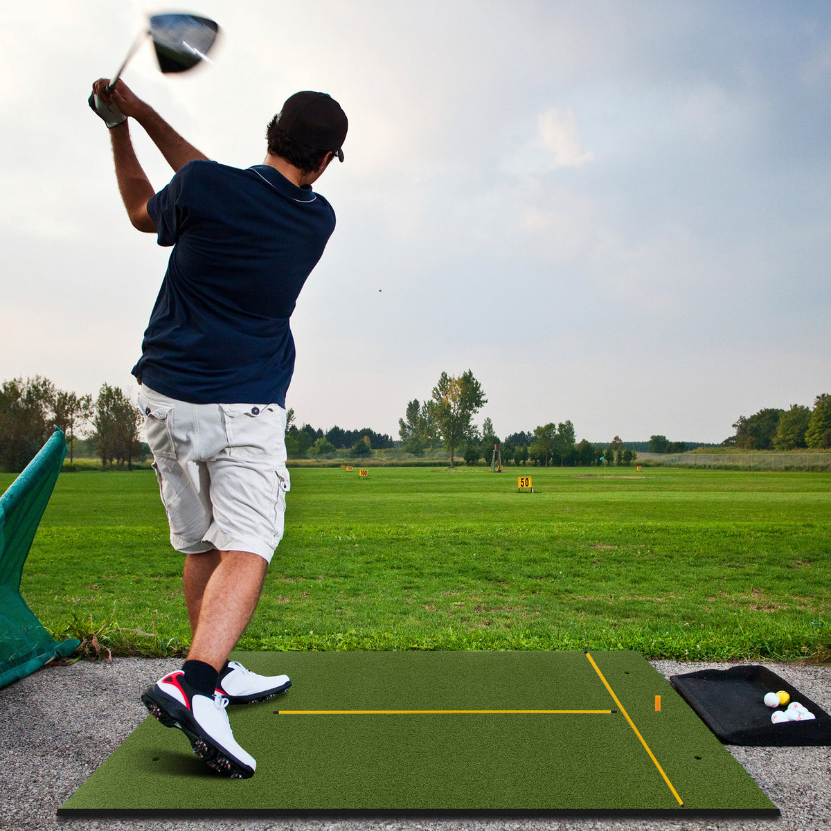 Artificial Turf Mat for Indoor and Outdoor Golf Practice Includes 2 Rubber Tees and 2 Alignment Sticks-20mm-Golf-DECOROLALA