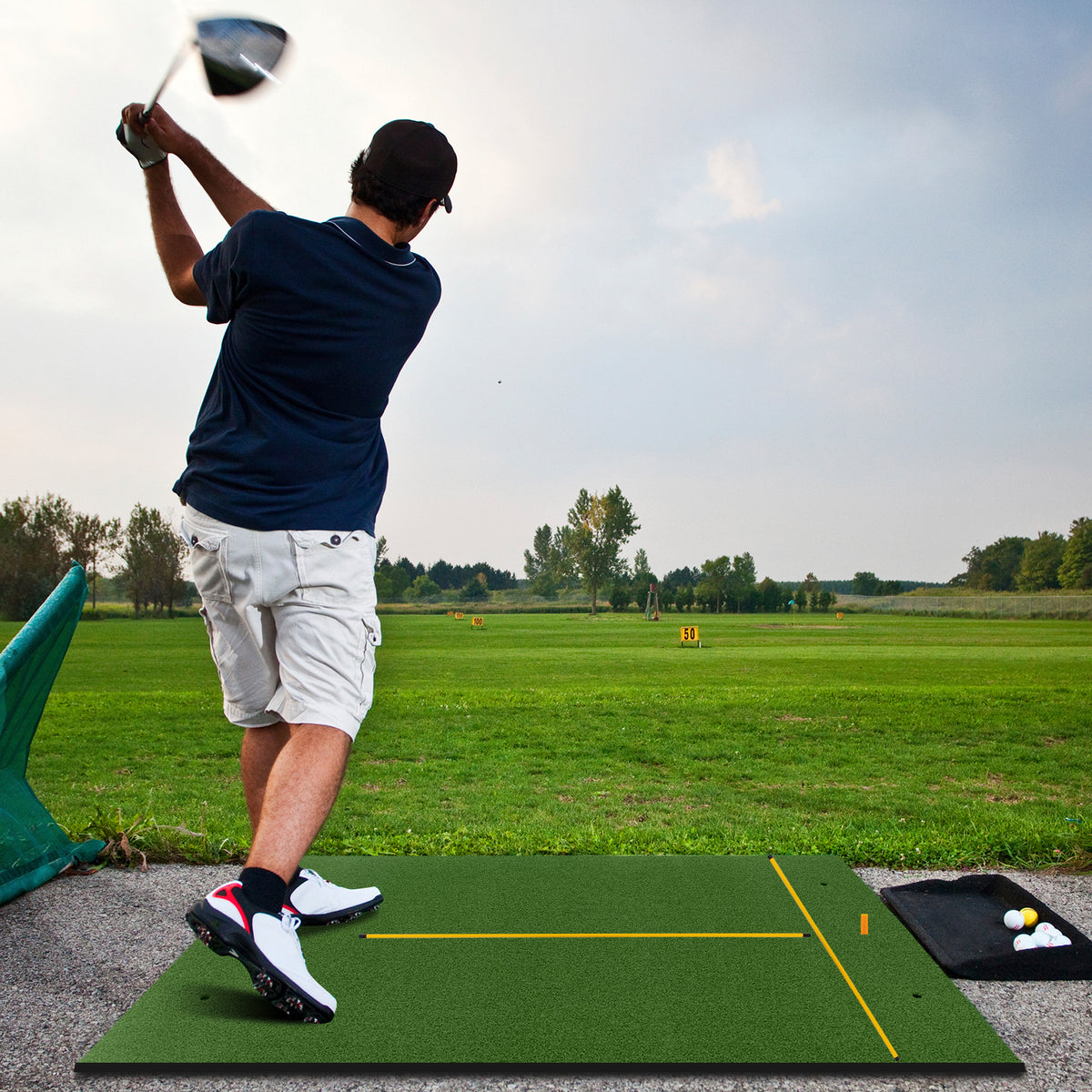 Artificial Turf Mat for Indoor and Outdoor Golf Practice Includes 2 Rubber Tees and 2 Alignment Sticks-25mm-Golf-DECOROLALA