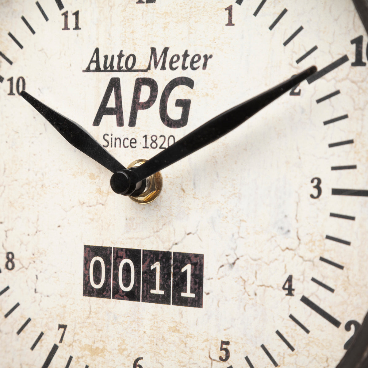Attalack II Black Metal Round Face Table Clock-Table Clocks-DECOROLALA