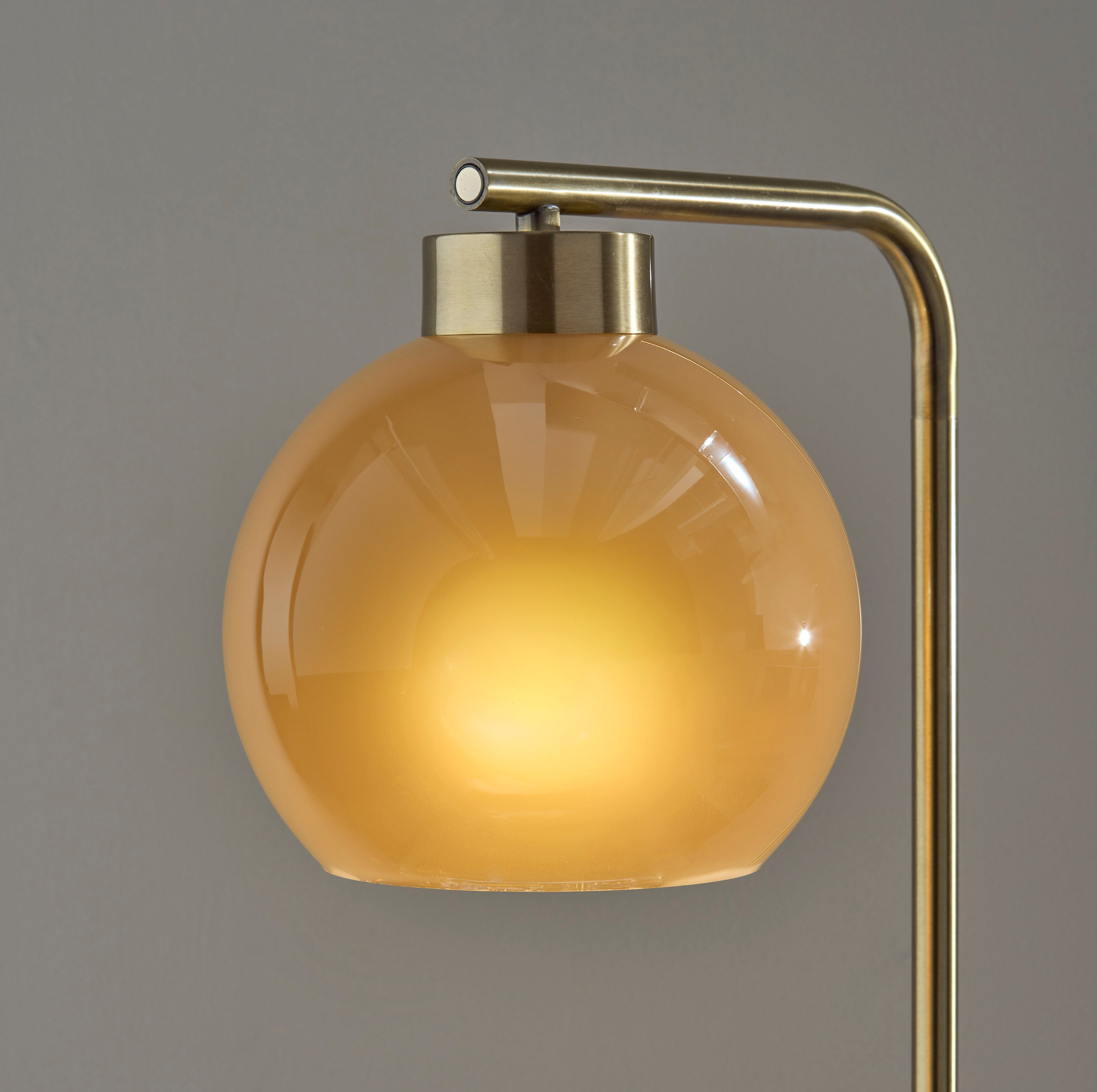 Atticus Table Lamp 20" Antique Brass Amber-Lighting-DECOROLALA