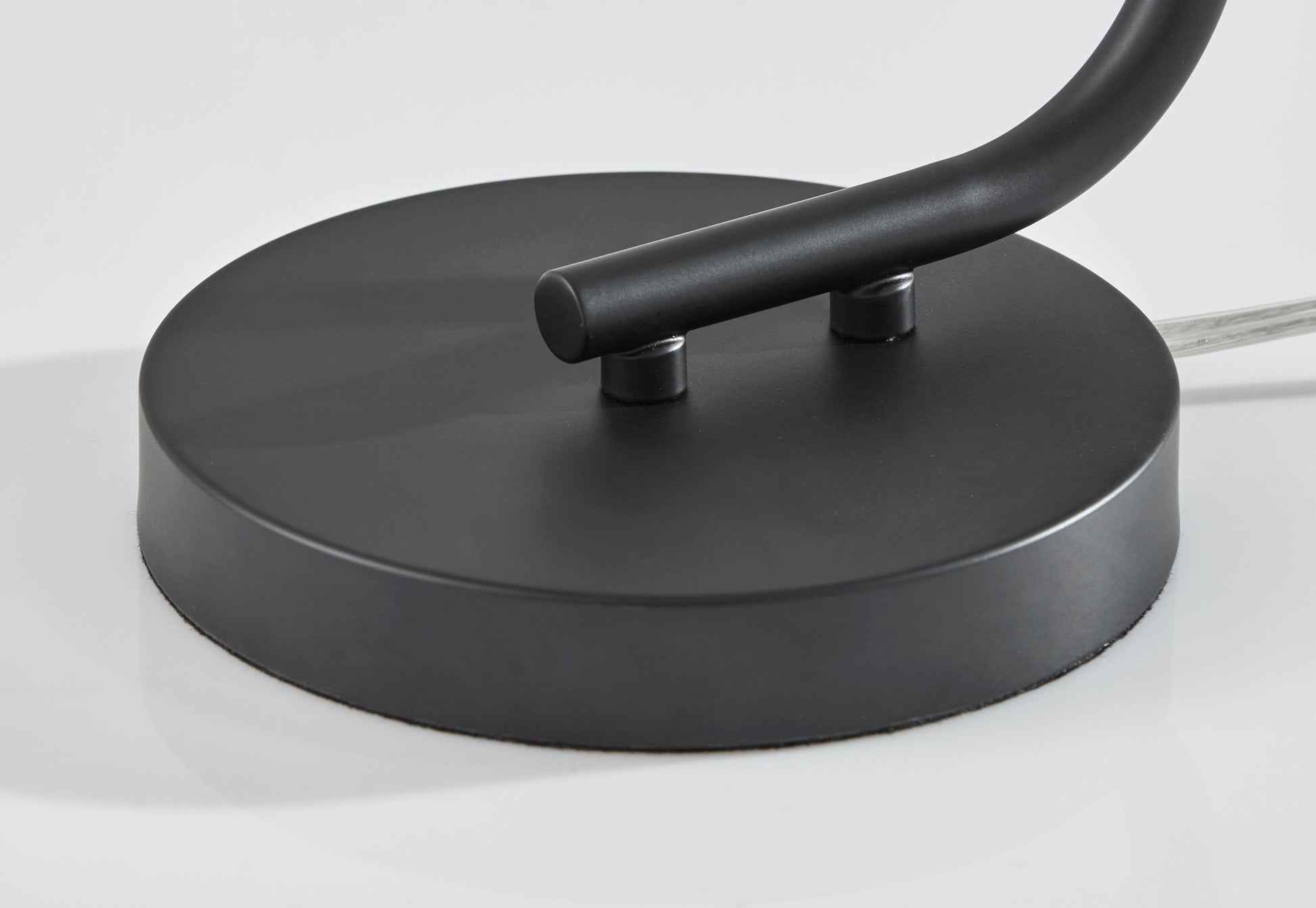 Atticus Table Lamp-Lighting-DECOROLALA