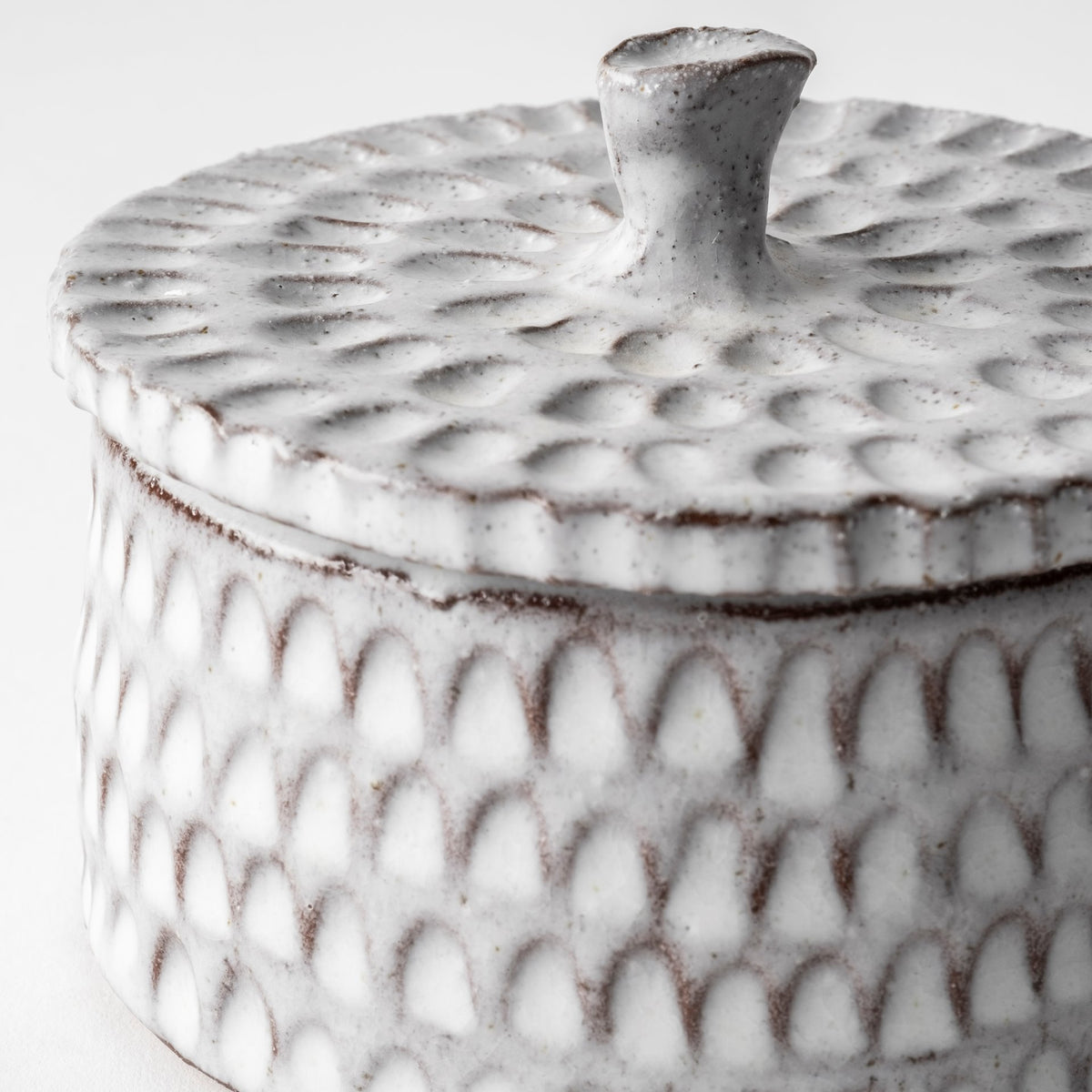 Azul (Small) 5L x 5W Gray Ceramic Detailed Decorative Box-Bowls-DECOROLALA