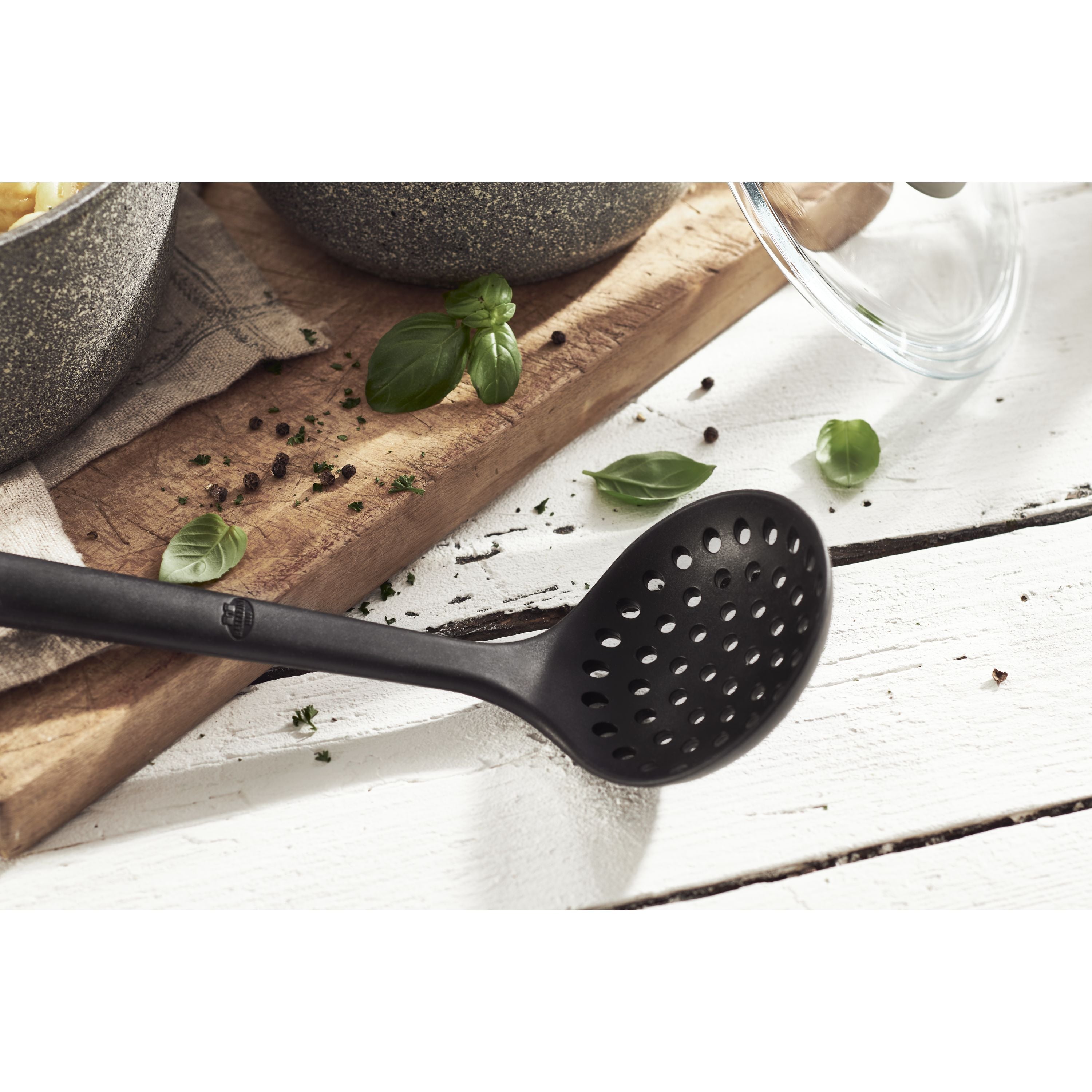 BALLARINI Nero Skimming Spoon, 31 cm, Silicone-Spoon-DECOROLALA