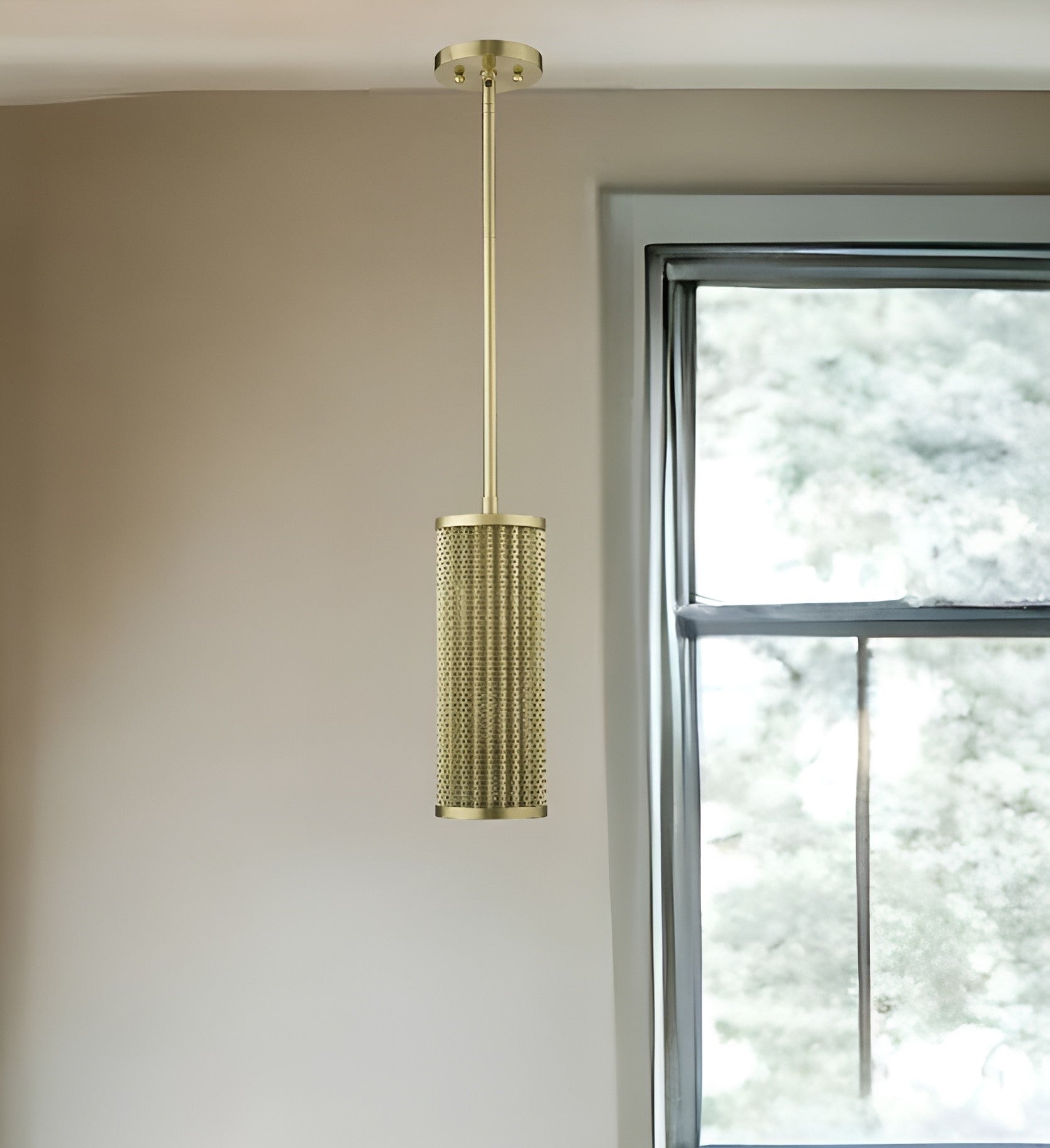 Basetti 1-Light Gold Pendant-Pendants-Hanging Lights-DECOROLALA
