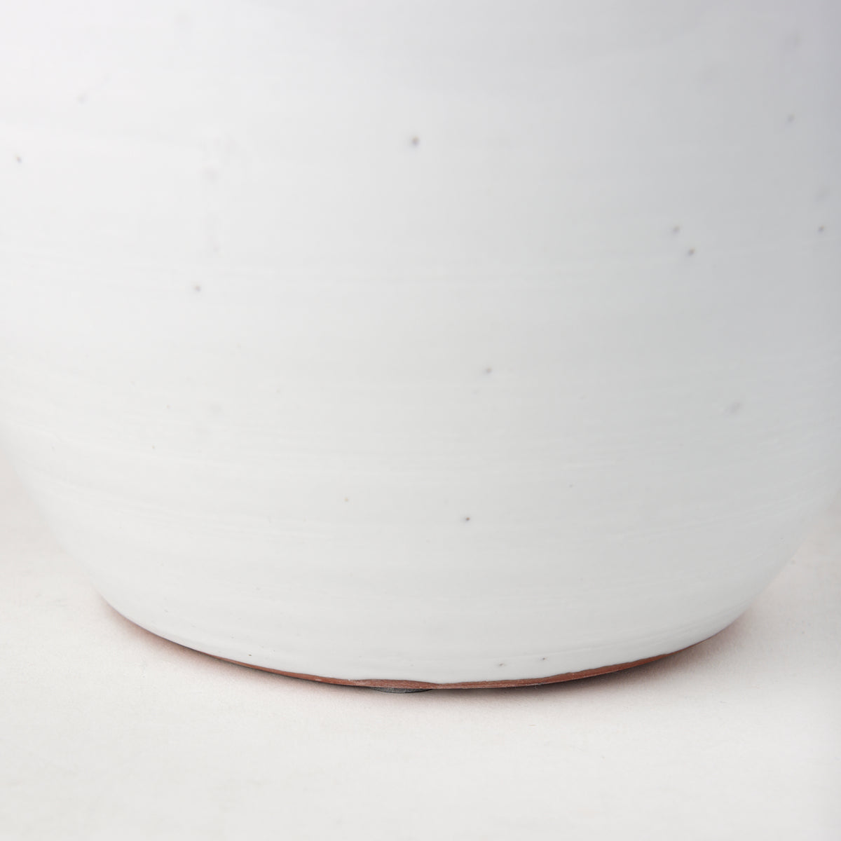 Basin Small Off-White Glazed Vase-Vase-DECOROLALA