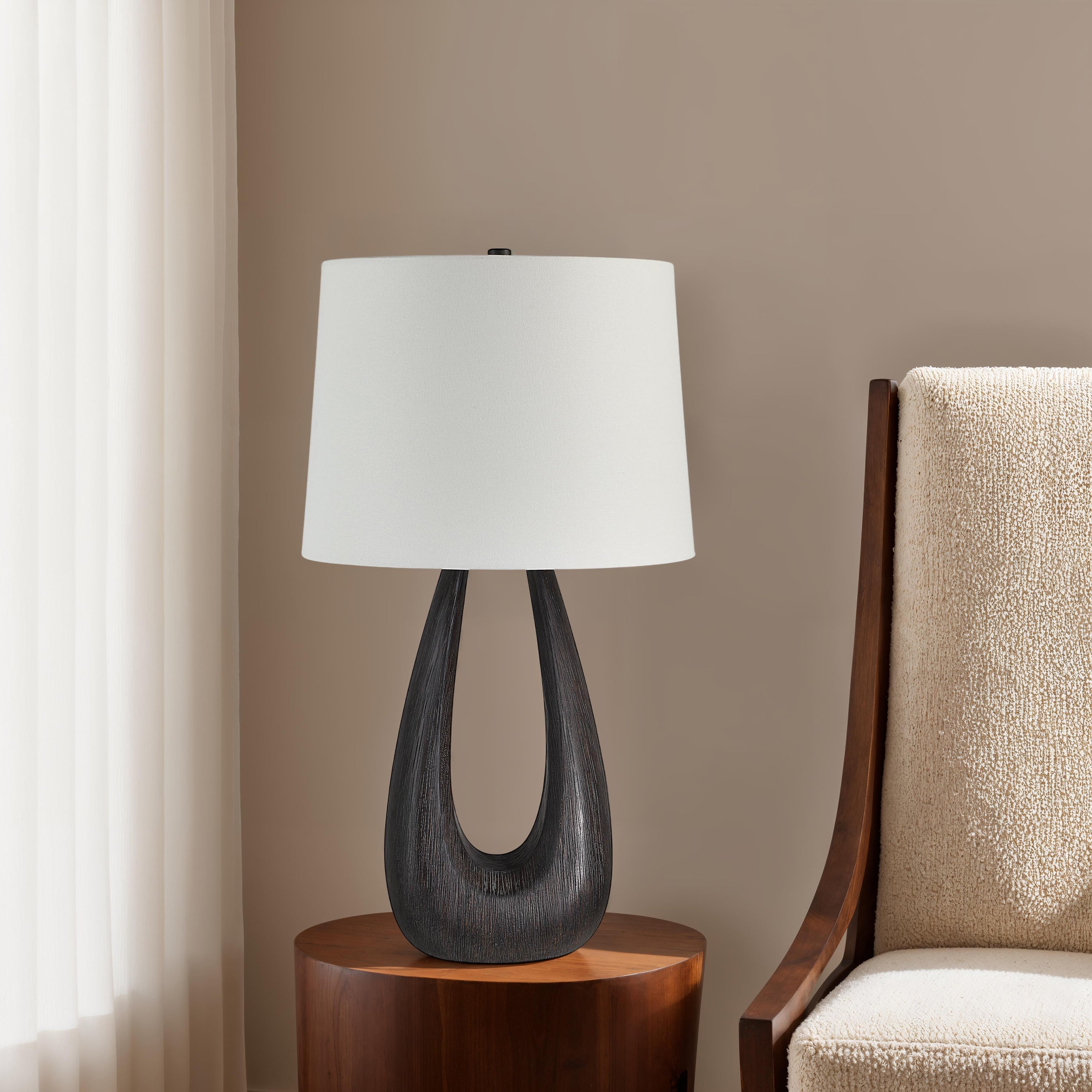 Beckham 29.5" Table Lamp with Linen Shade-Table Lamp-DECOROLALA