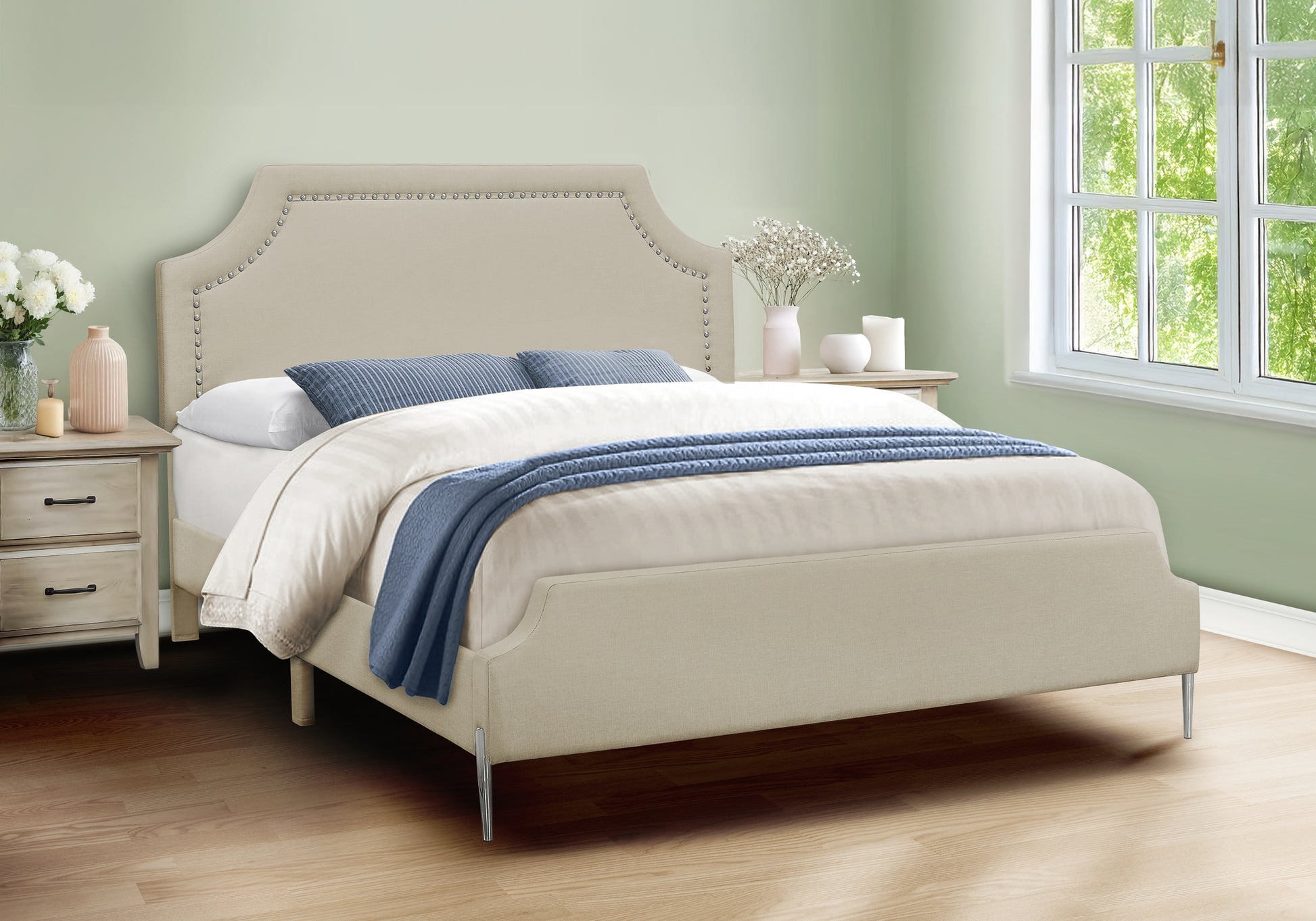 Bed - Queen Size / Grey Linen With Chrome Metal Legs-Standard Beds-DECOROLALA