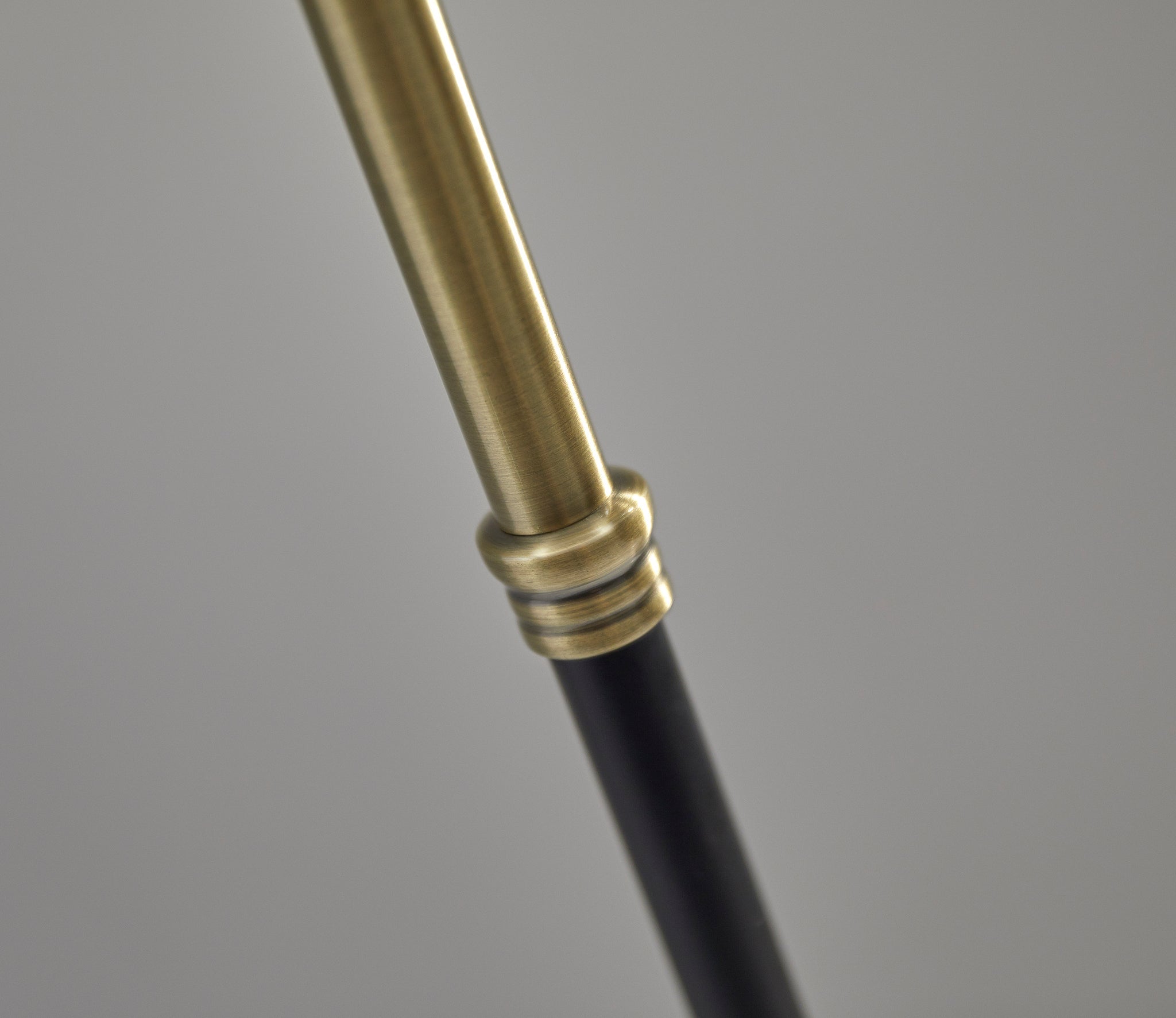 Bergen Floor Lamp - Black & Brass 59" Mid-Century-Lighting-DECOROLALA
