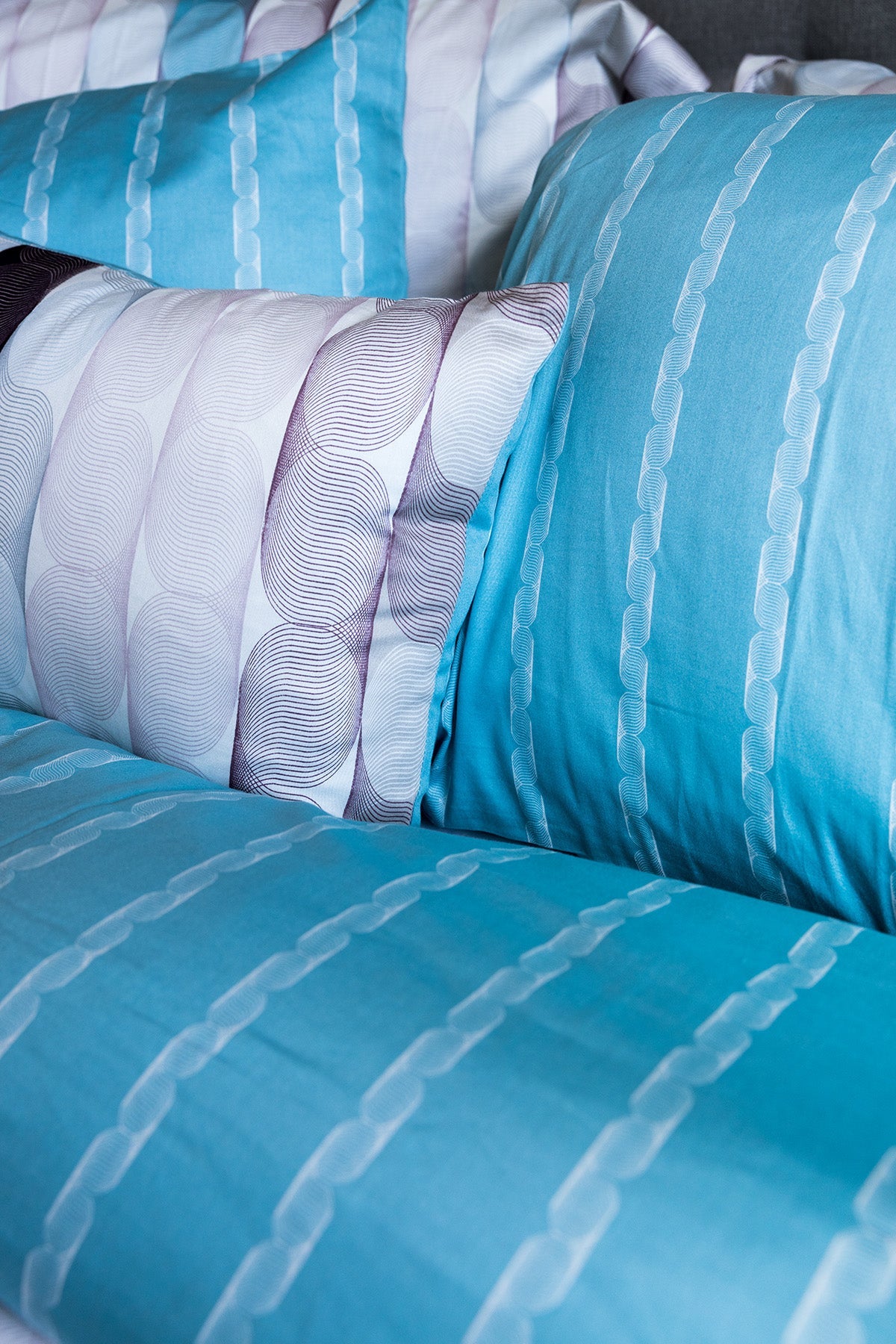Bermuda Queen Size Printed Reversible Cotton 6pc Duvet Cover Set-Bedding-DECOROLALA