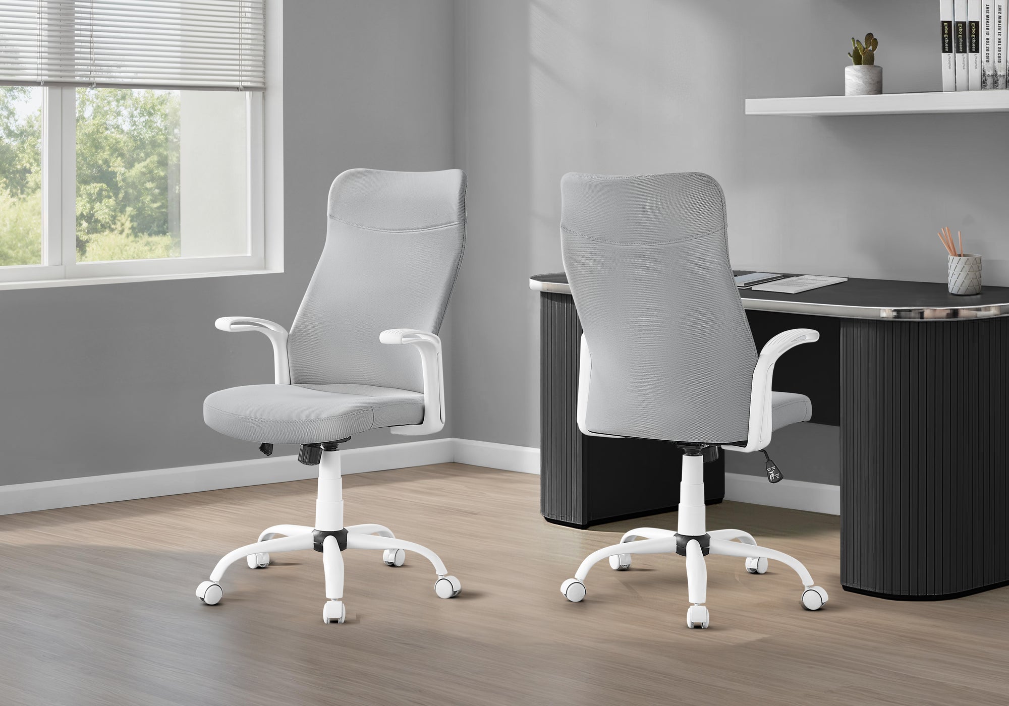 Black Executive Office Chair with Headrest-Office Chair-DECOROLALA