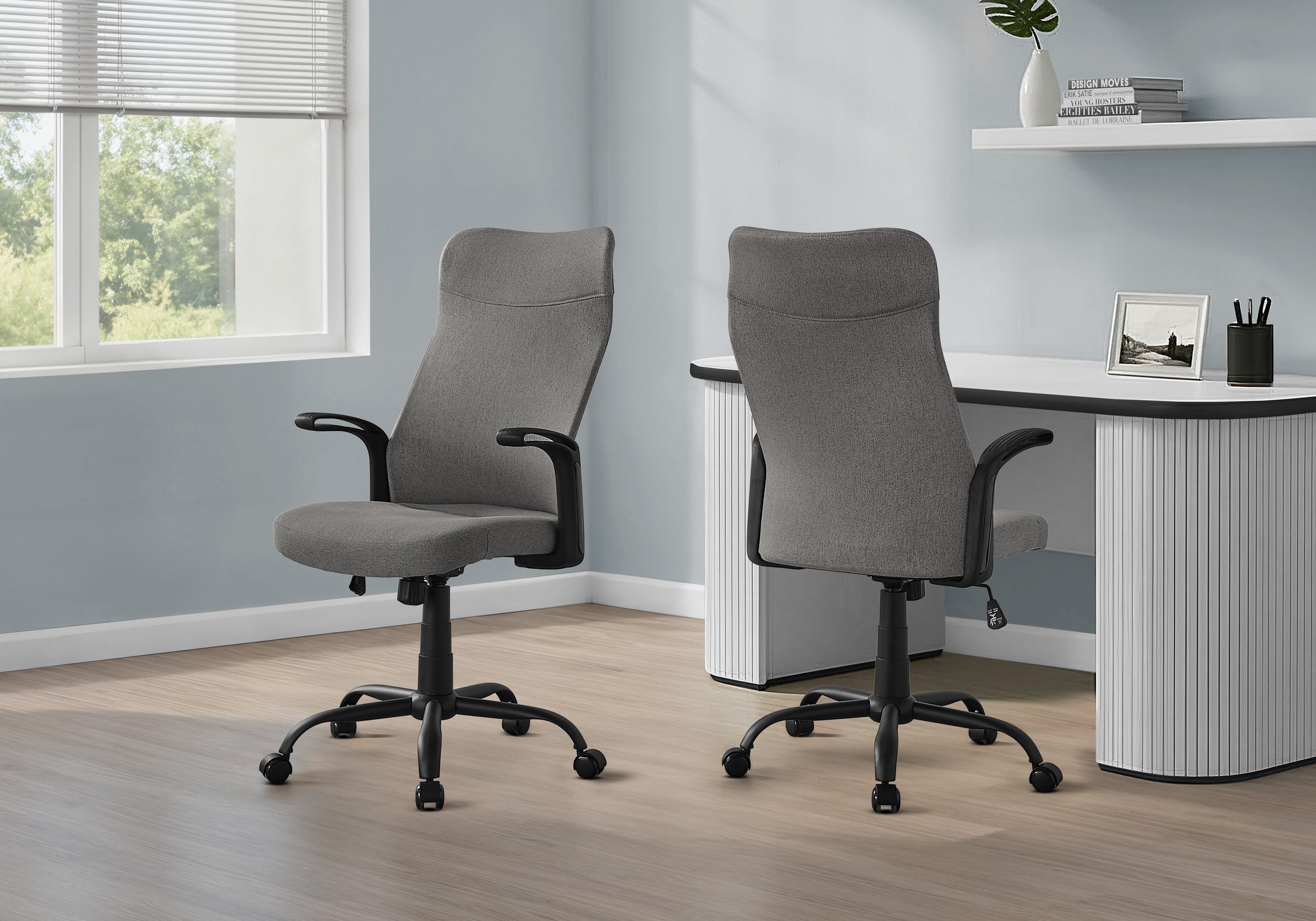 Black Executive Office Chair with Headrest-Office Chair-DECOROLALA