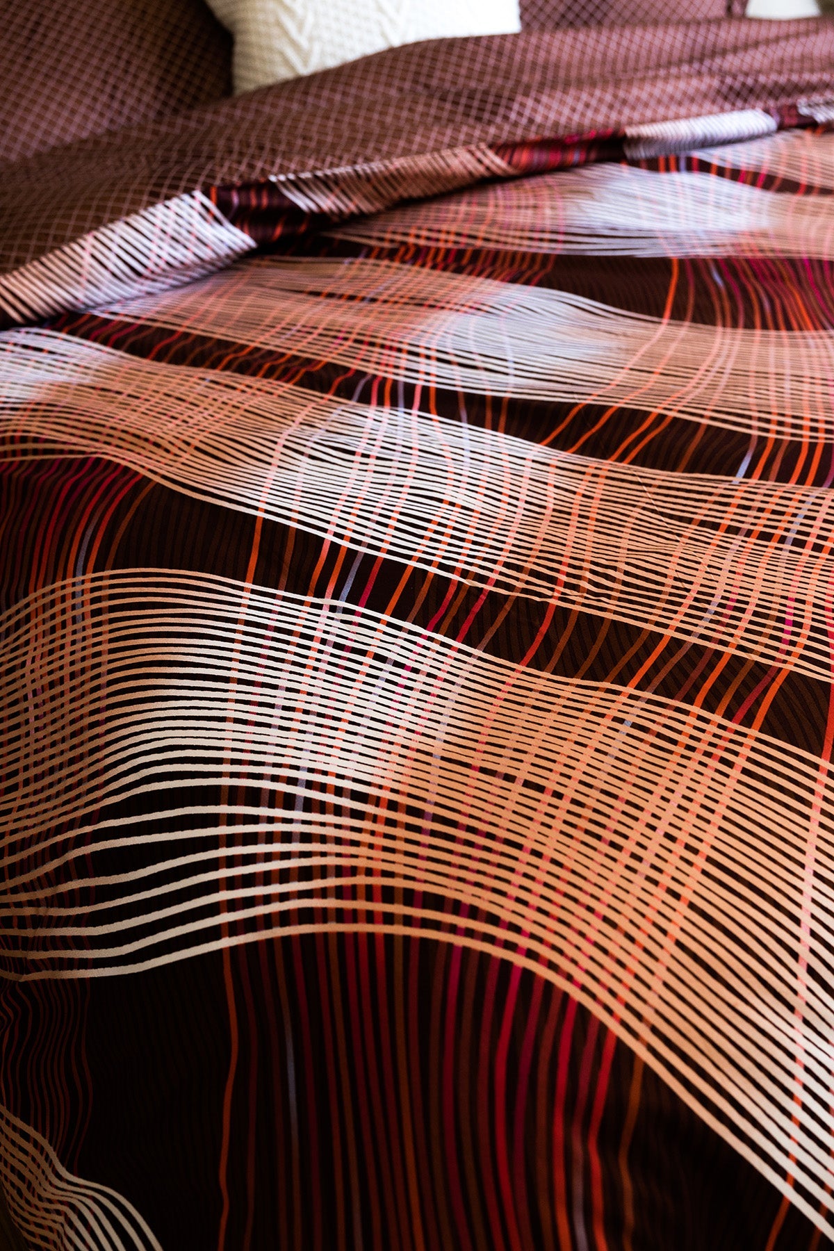 Boca Queen Size Abstract Design Printed Reversible 3 pc Duvet Cover Set-Bedding-DECOROLALA