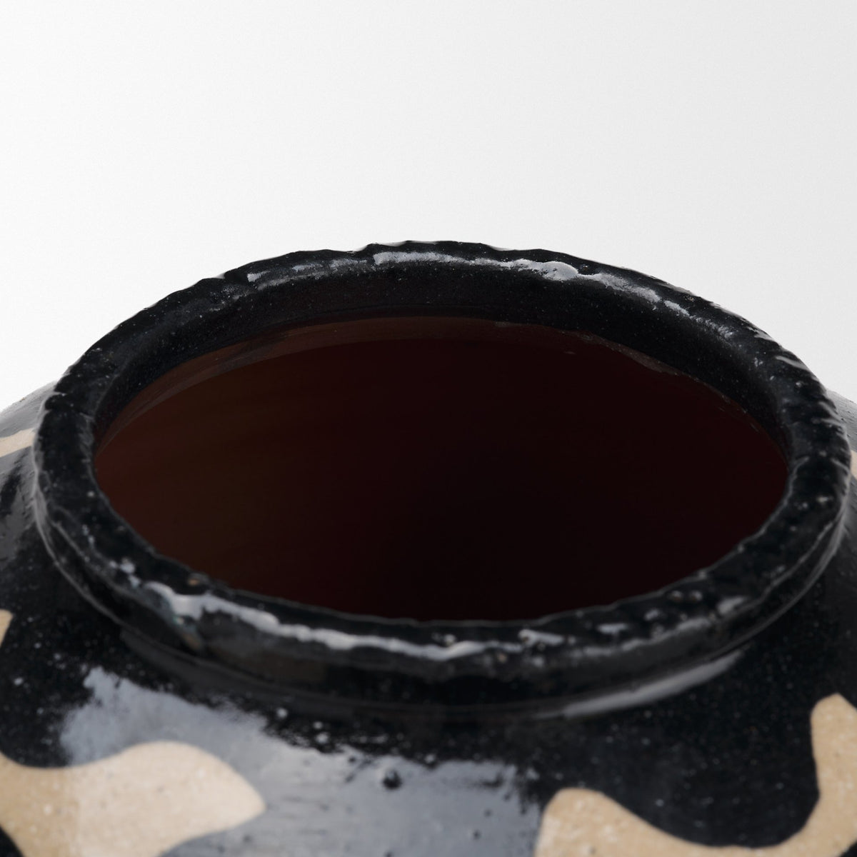 Bosma Black and Cream Ceramic Urn-Vase-DECOROLALA