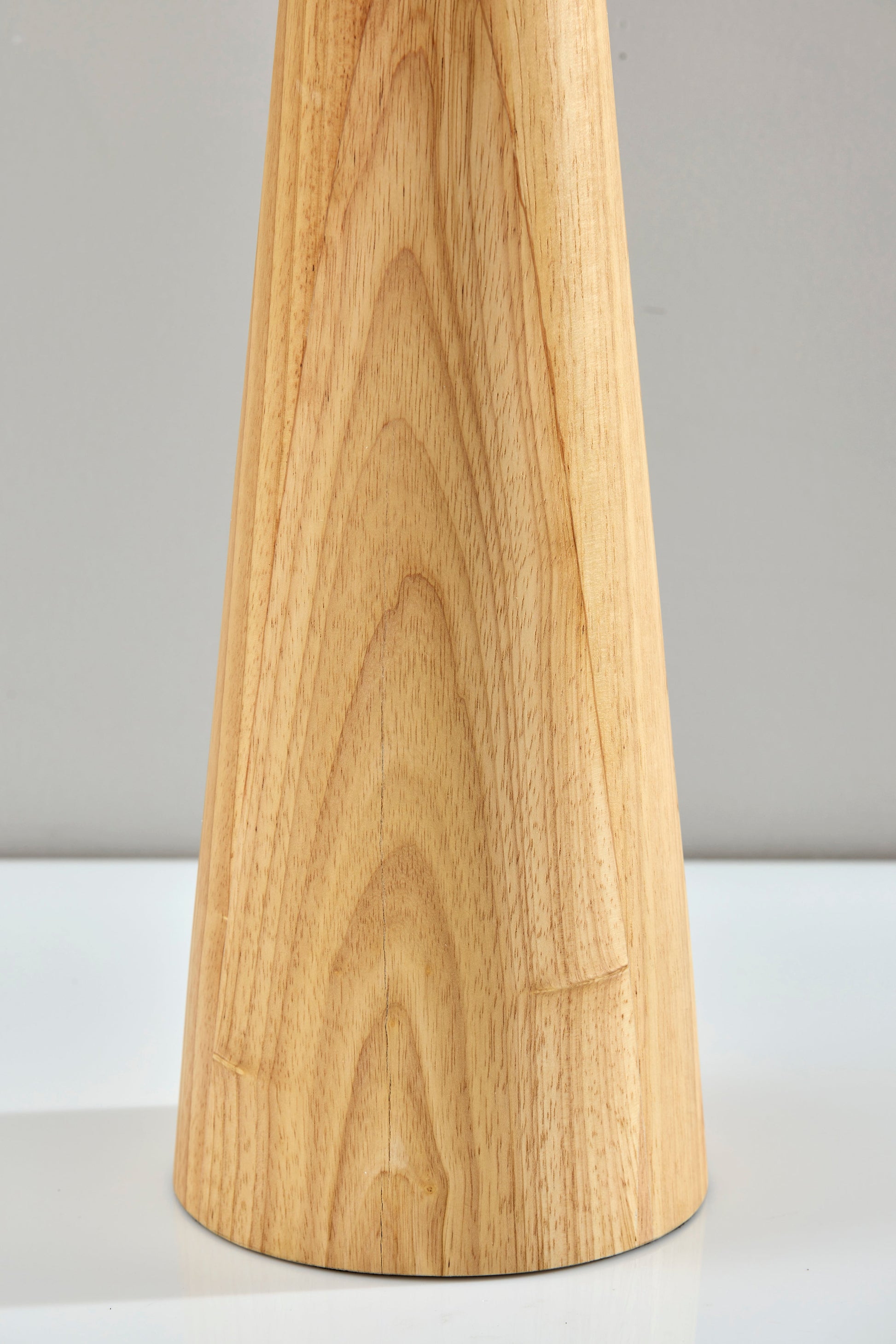 Brayden Tapered Table Lamp-Lighting-DECOROLALA