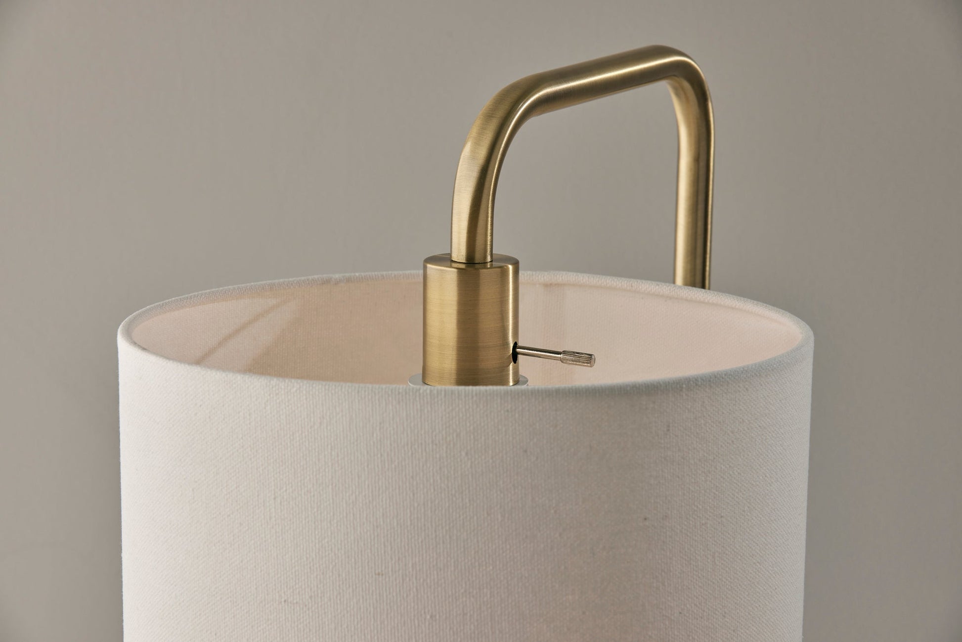 Brinkley Table Lamp-Lighting-DECOROLALA